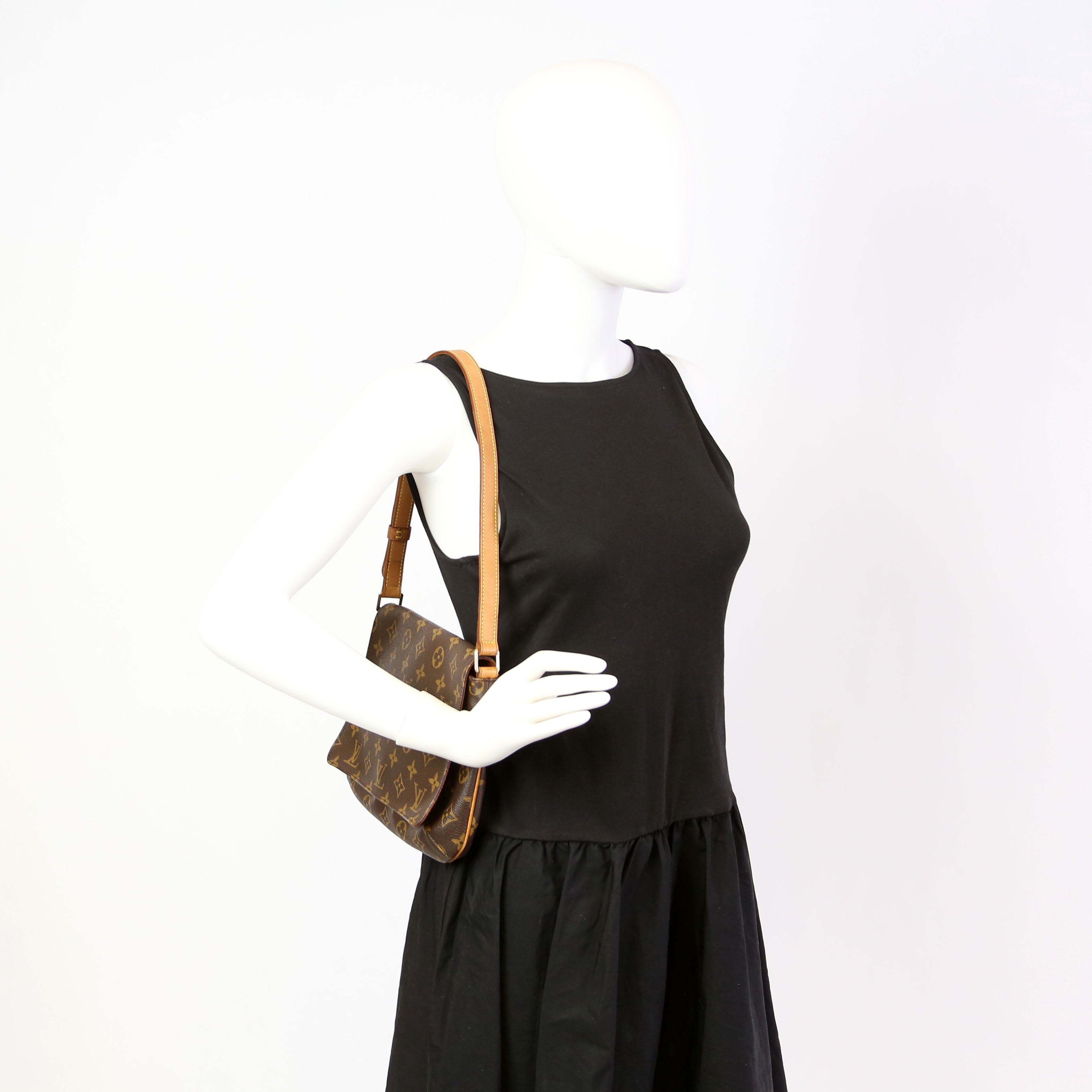 Musette Tango Short Monogram