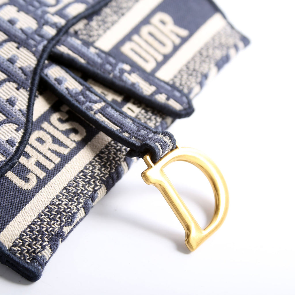 Slim Saddle Belt Bag Oblique