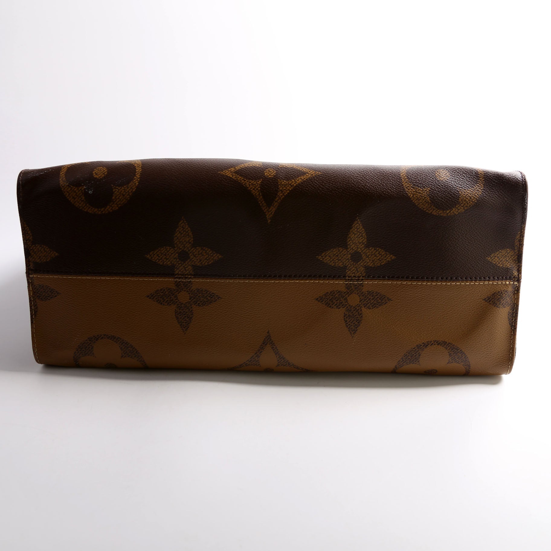 ONTHEGO GM Reverse Monogram