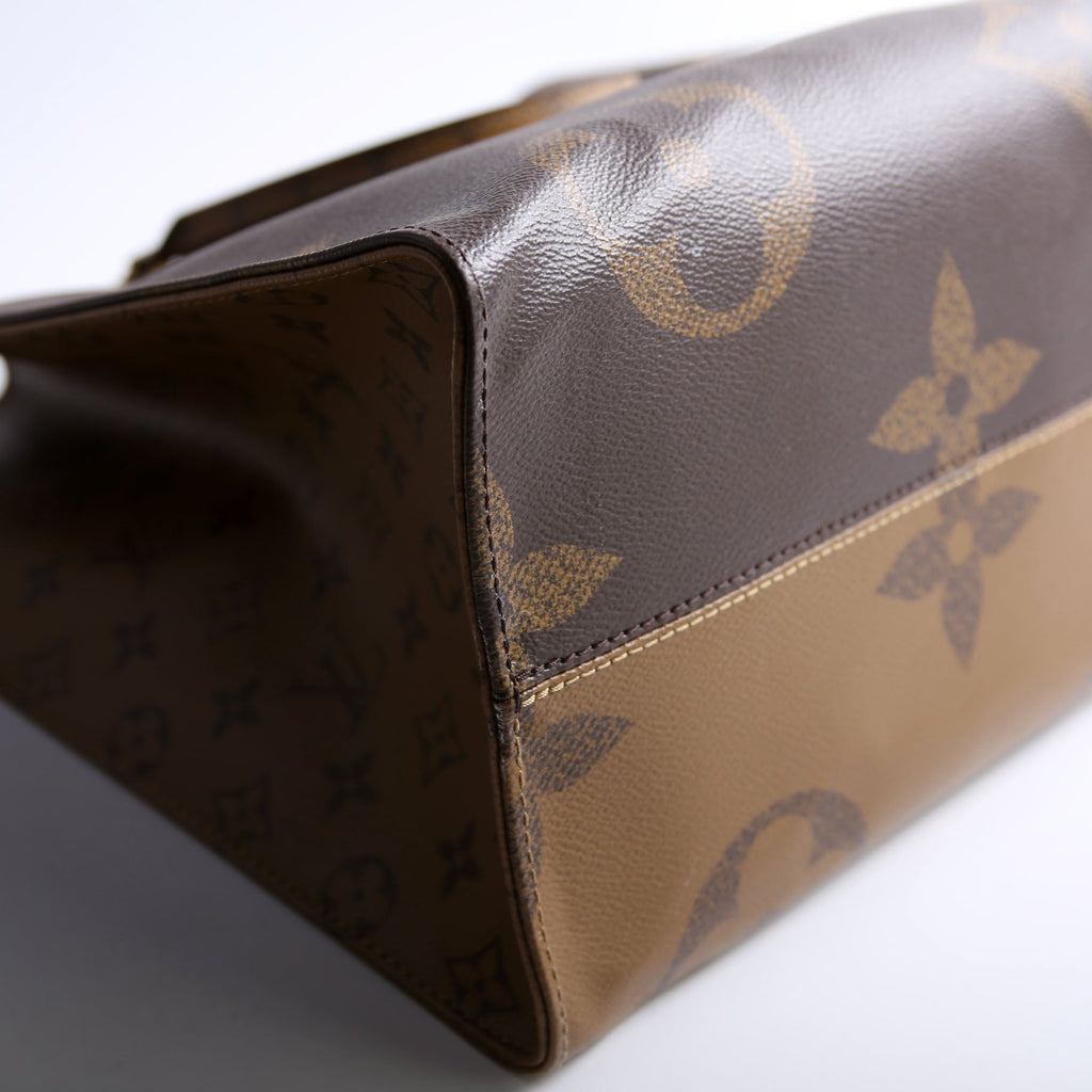 ONTHEGO GM Reverse Monogram
