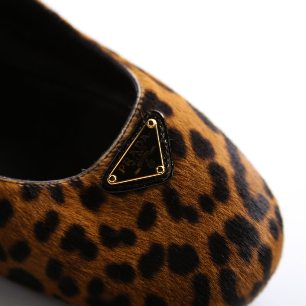 Triangle Logo Ballerina Flats Leopard Pony Hair Size 40