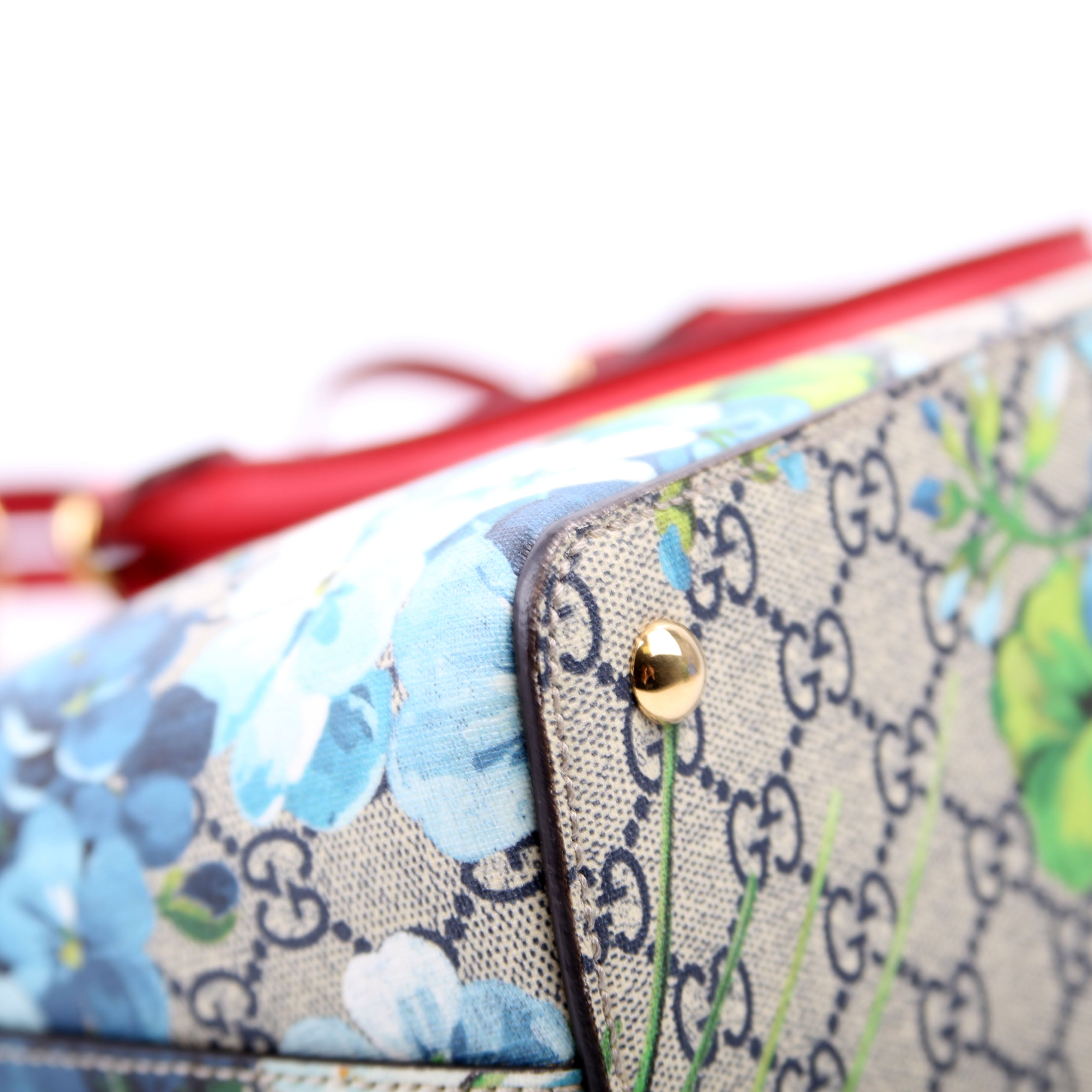 409534 GG Blooms Small Zip Tote Red
