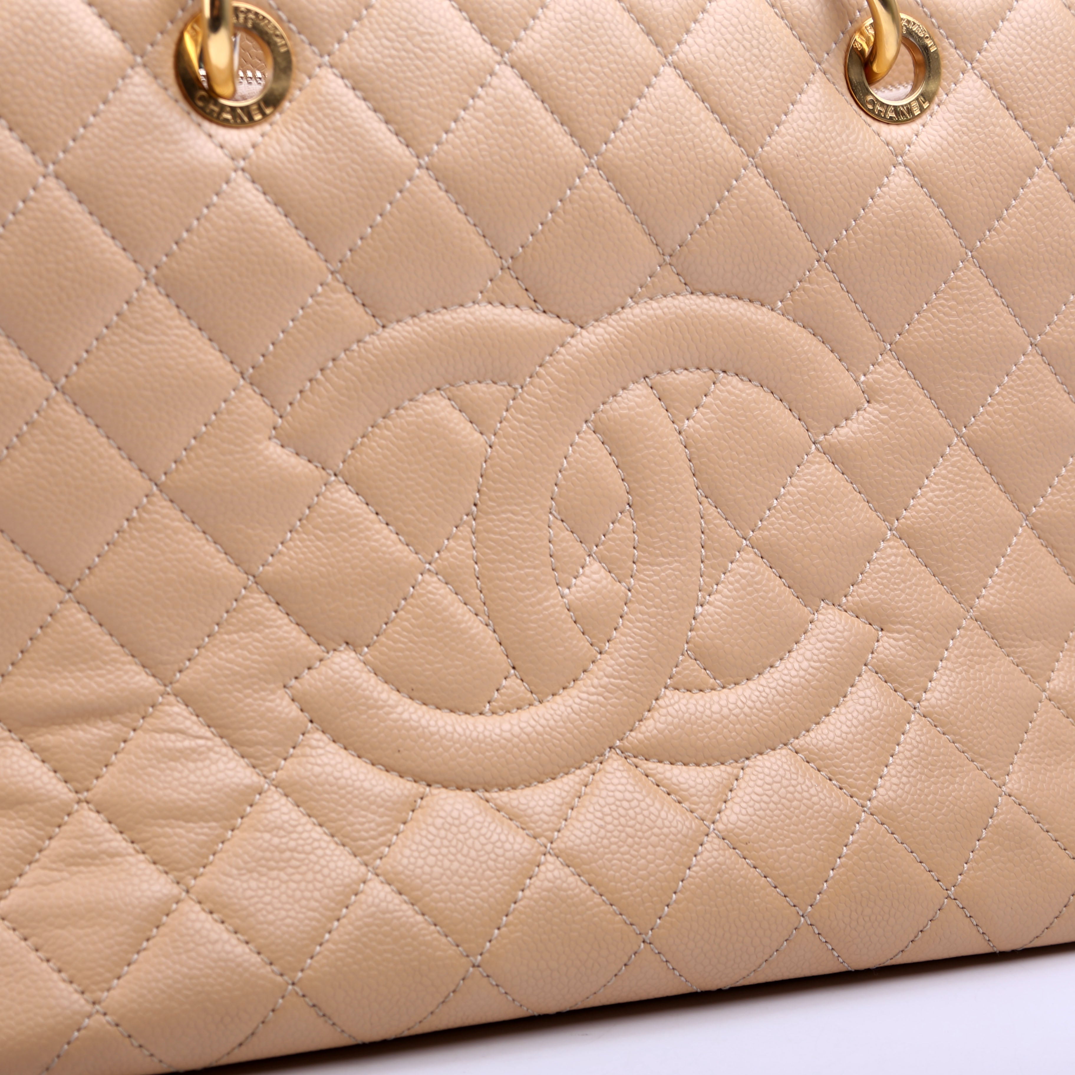 Grand Shopping Tote Caviar Nude