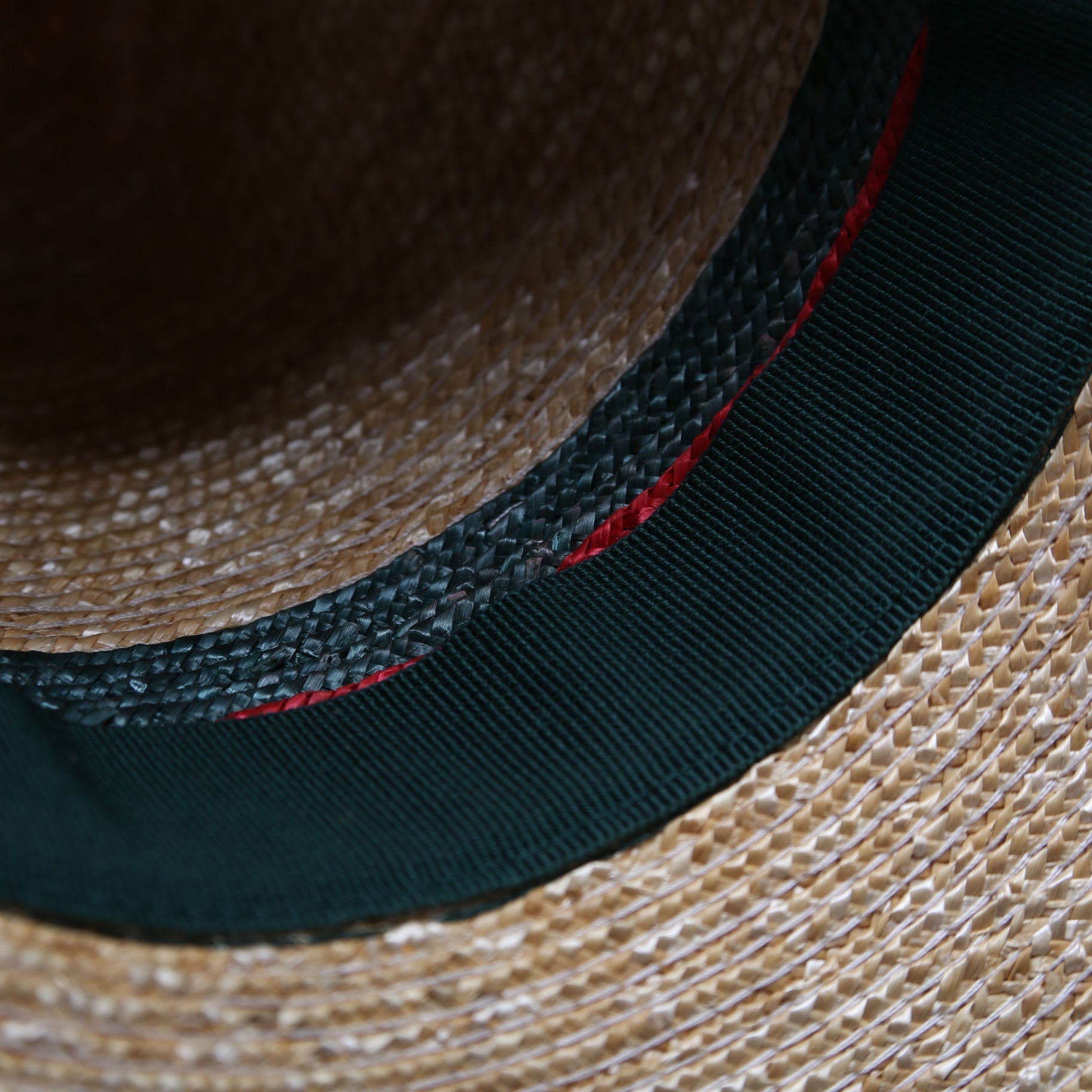 447364 Abaca Straw Wed Fedora Size Large Beige/Red/Green