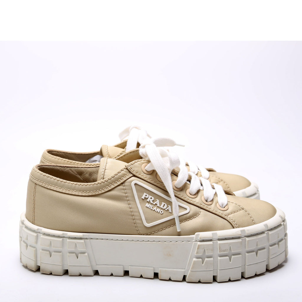 Double Wheel Sneakers Size 38 Beige
