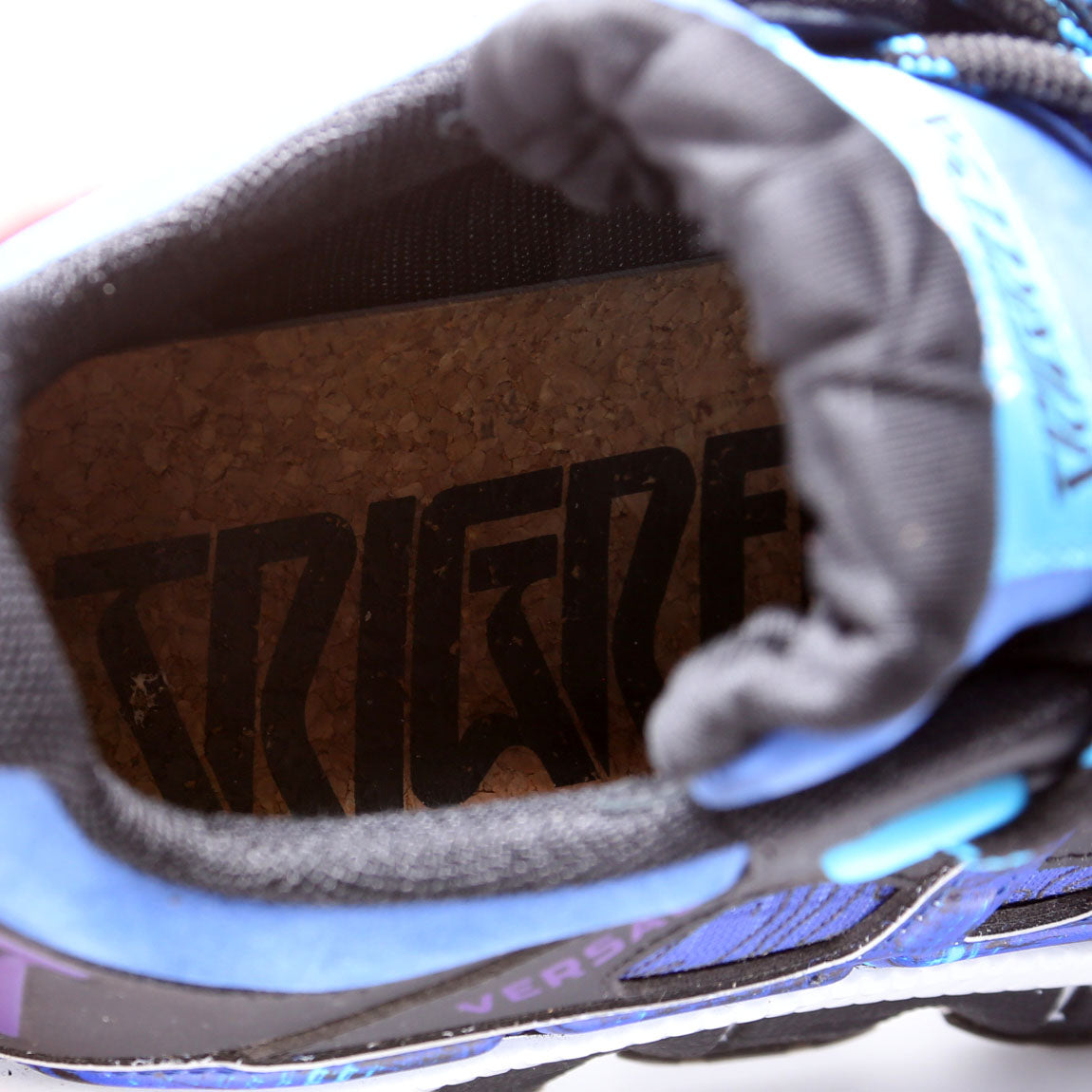 Trigreca Low Top Sneakers Size 40 Black/Blue