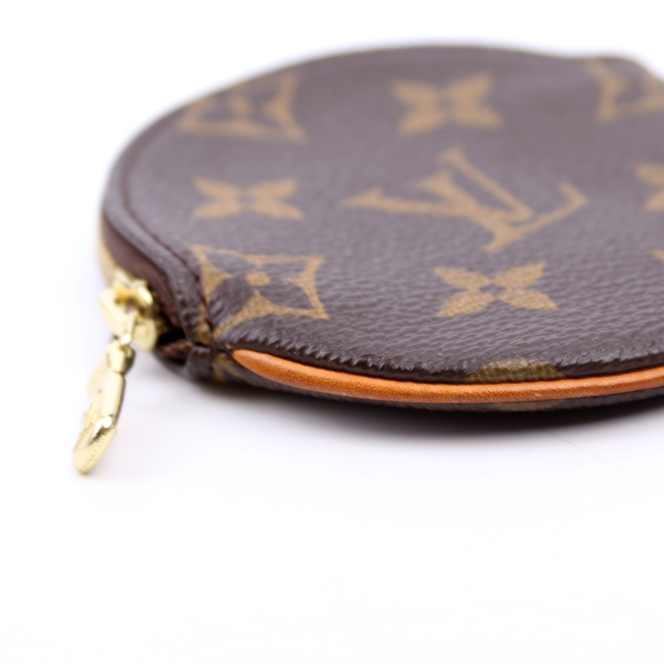 Round Coin Purse Monogram