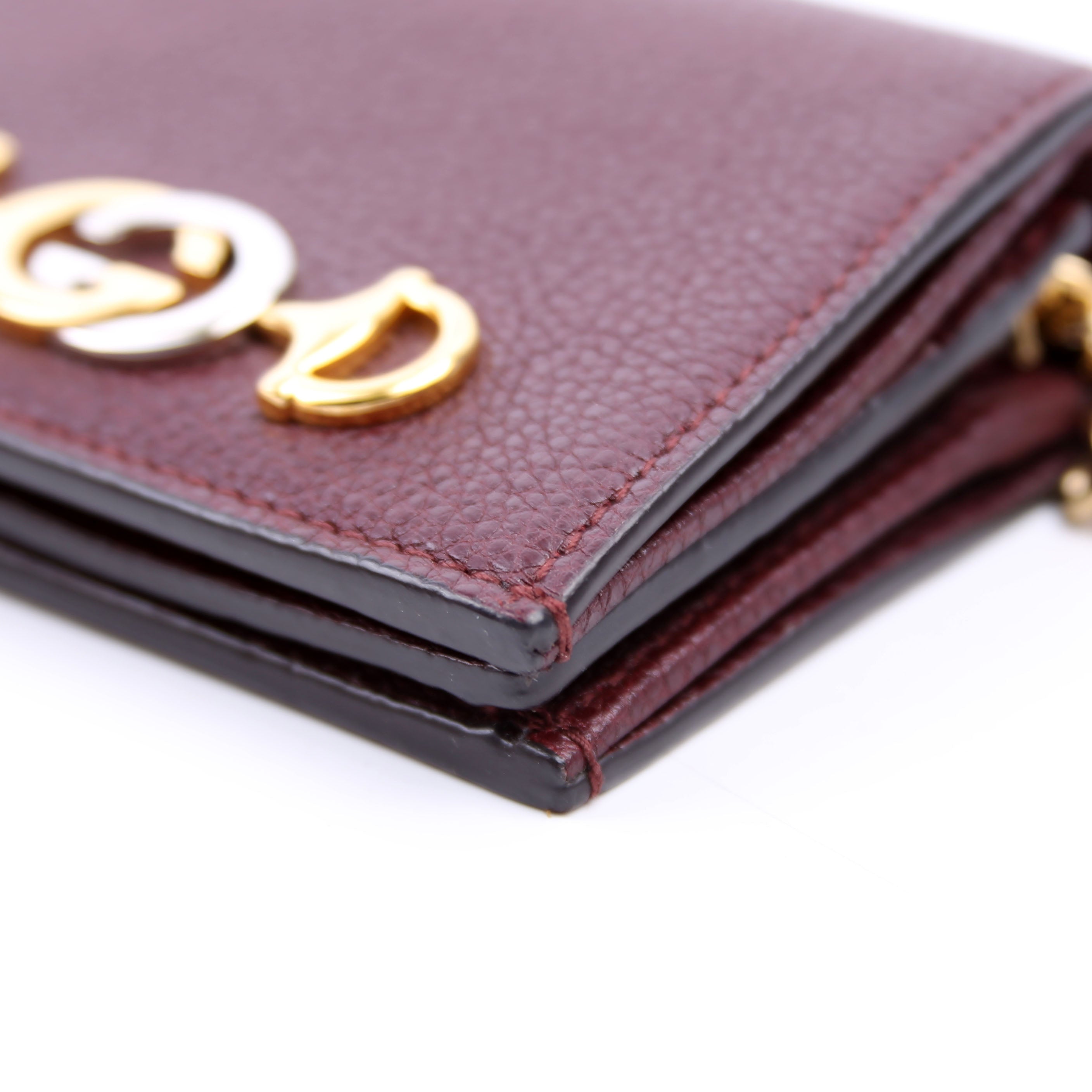570660 Zumi Leather Card Case with Chain Burgundy