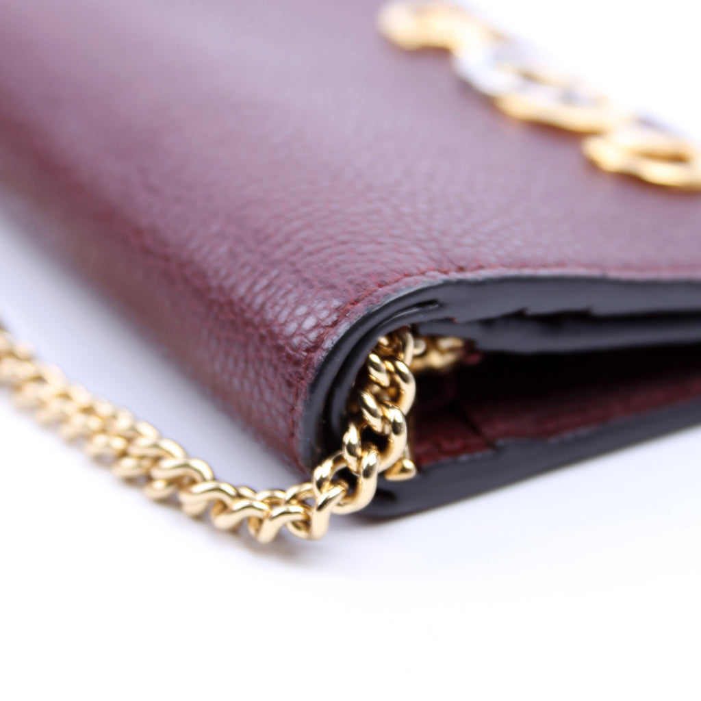 570660 Zumi Leather Card Case with Chain Burgundy