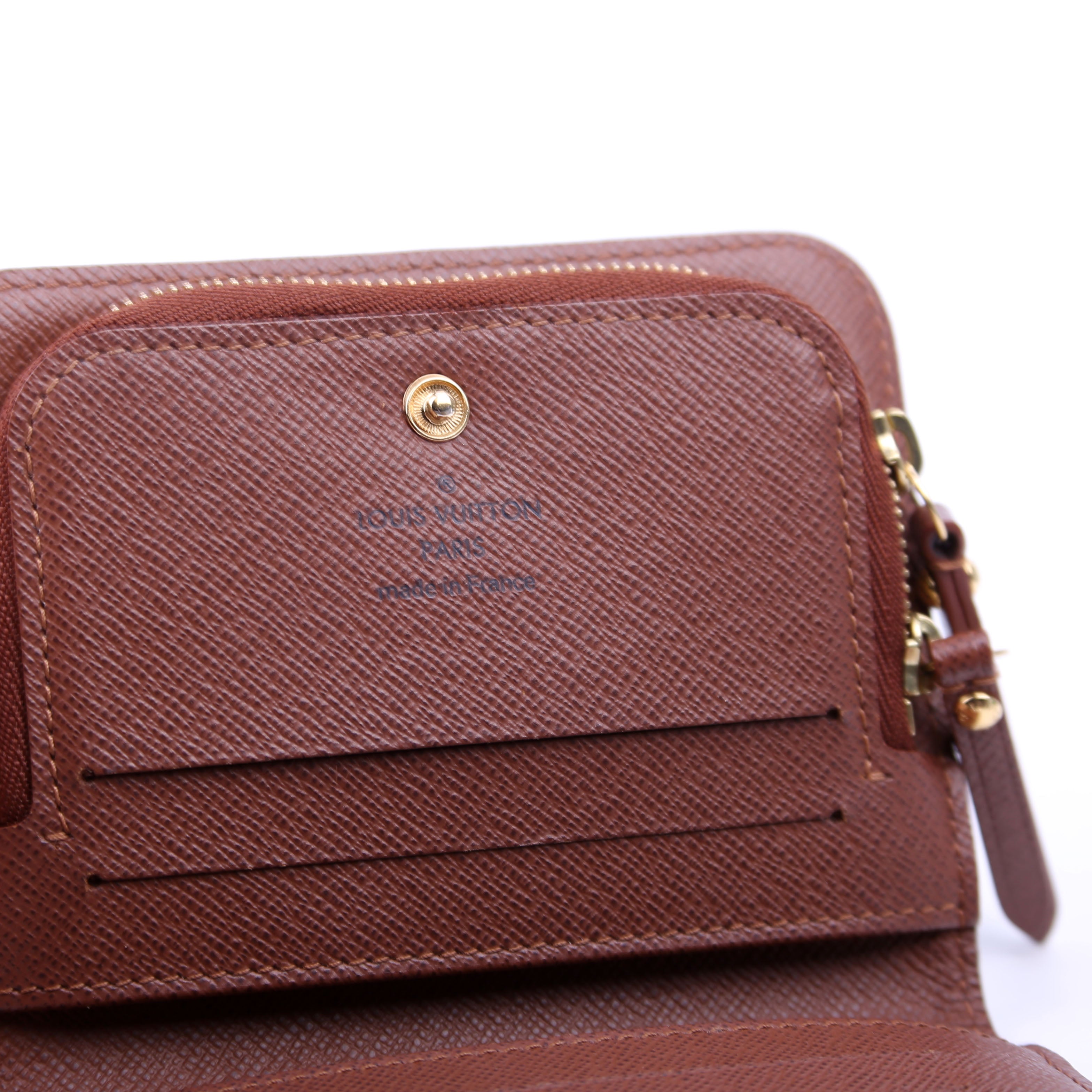 Insolite Compact Wallet Monogram