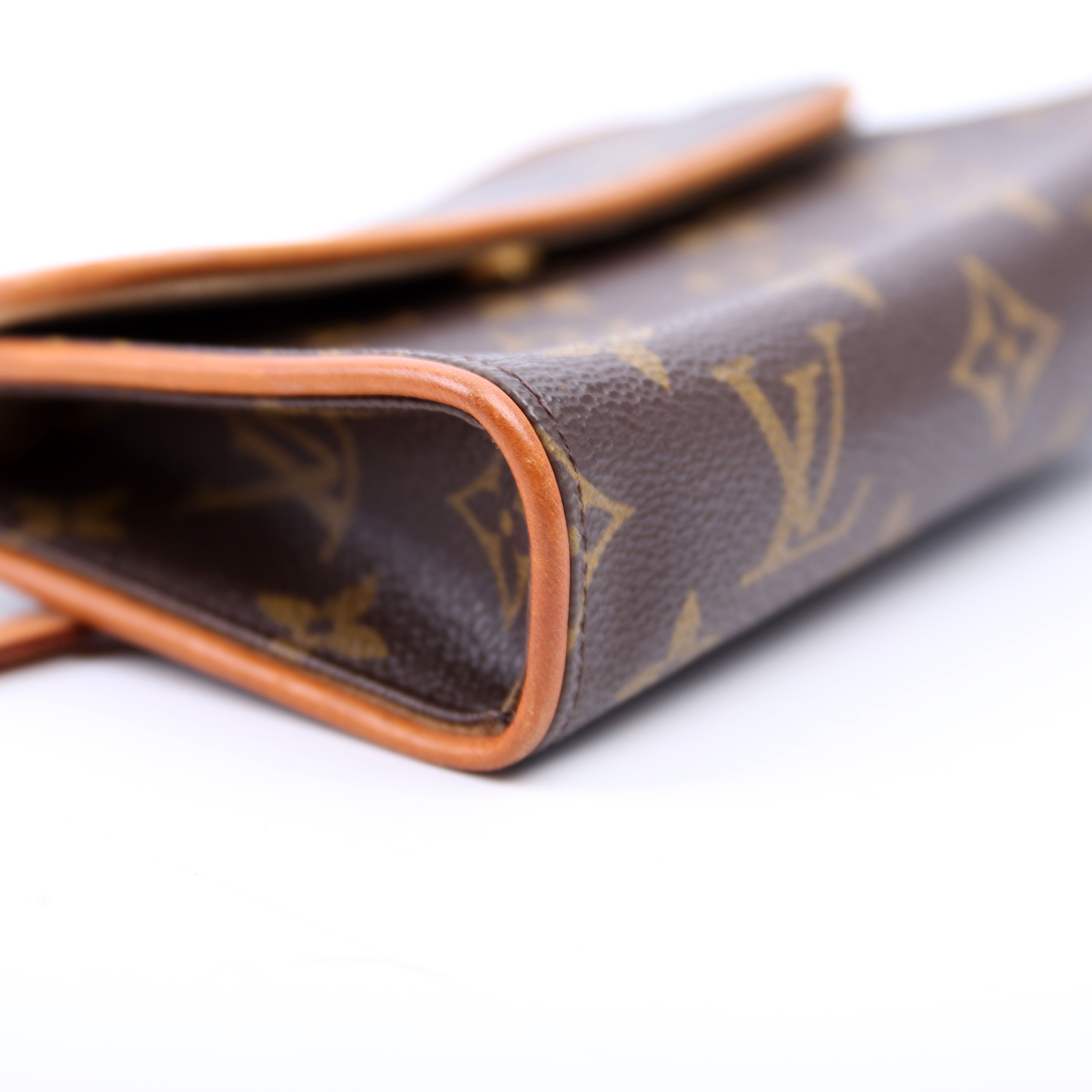Pochette Florentine Monogram