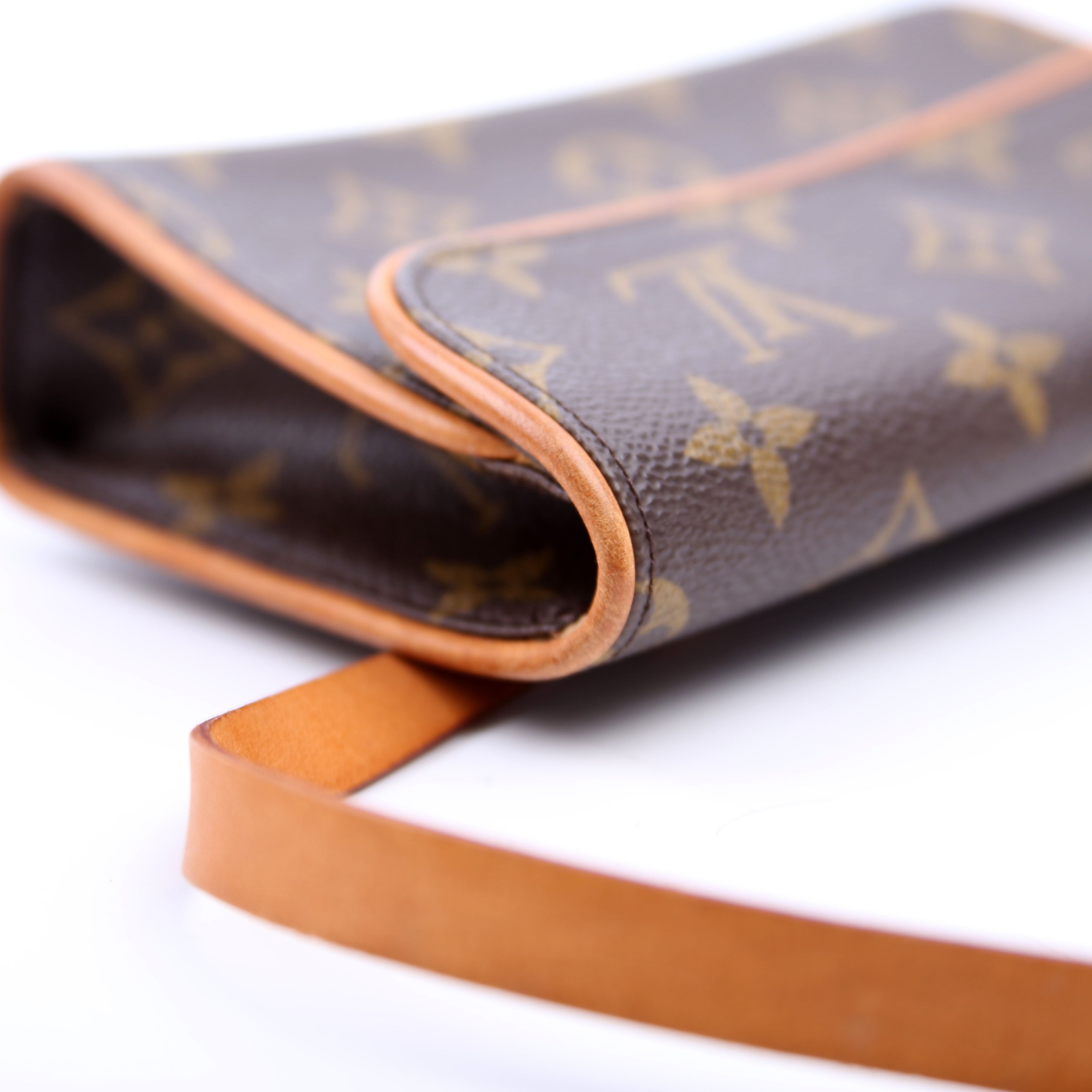 Pochette Florentine Monogram