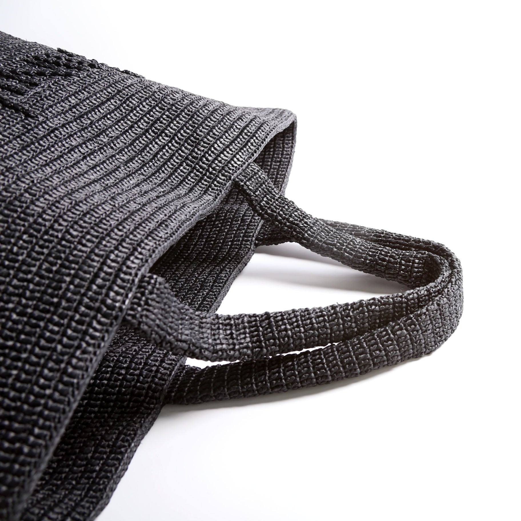 Tonal Raffia Tote Black