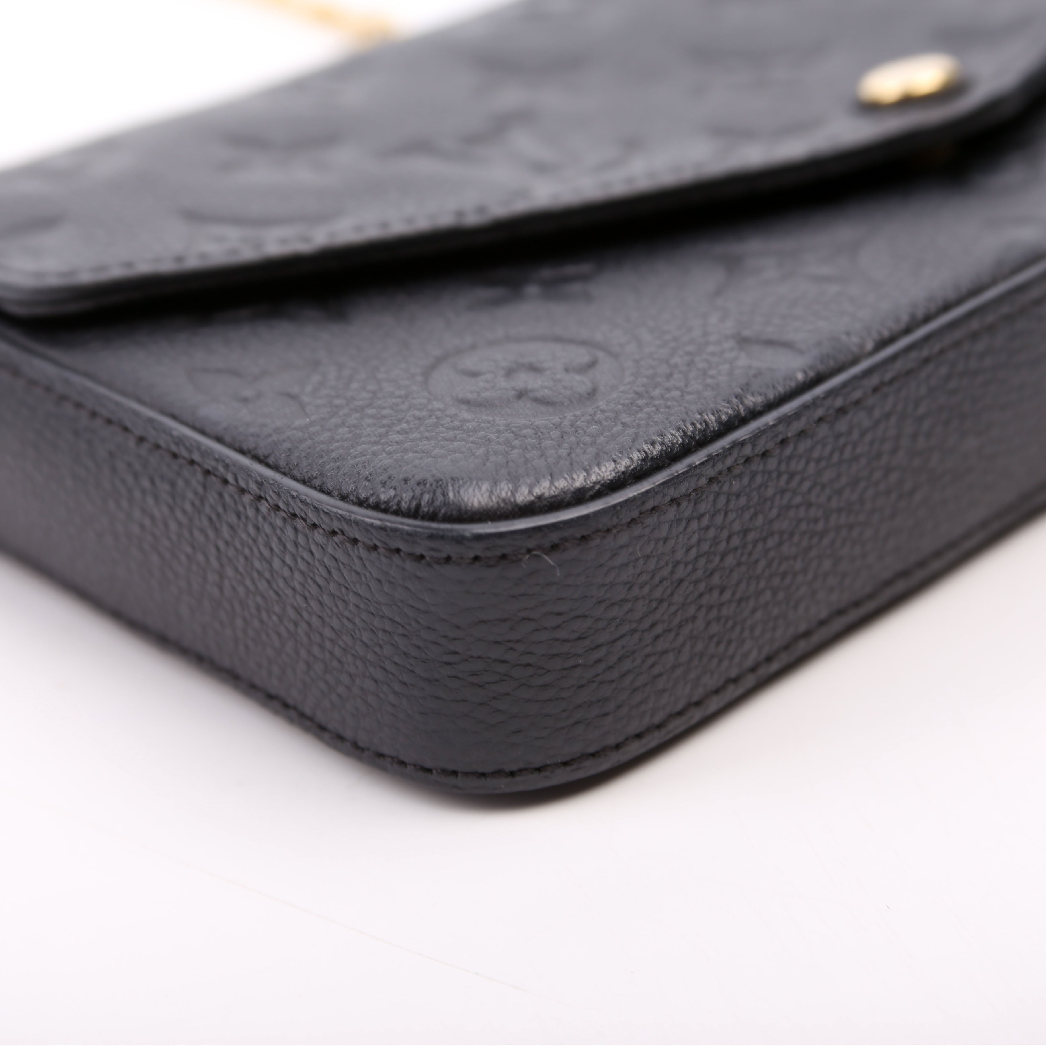 Pochette Felicie Empreinte Black