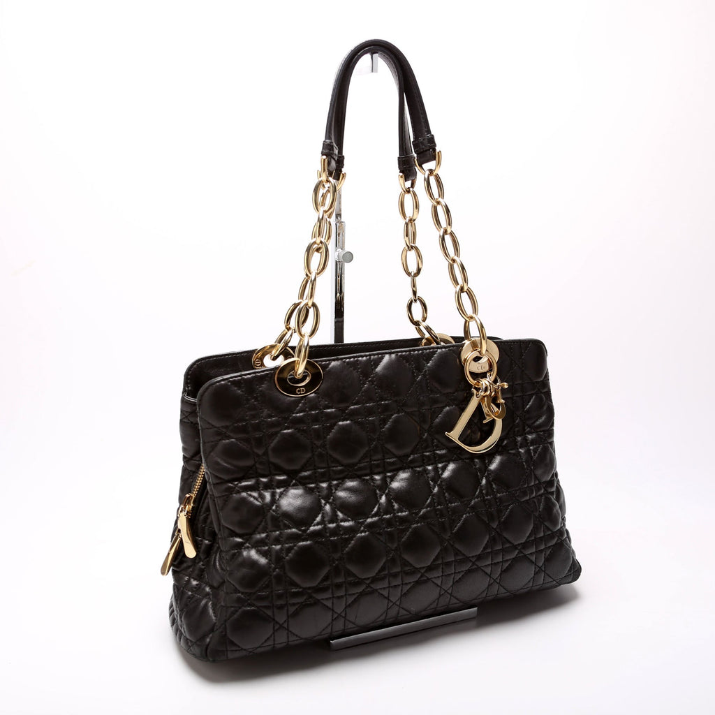 Soft Zip Shopping Tote Lambskin Small Black