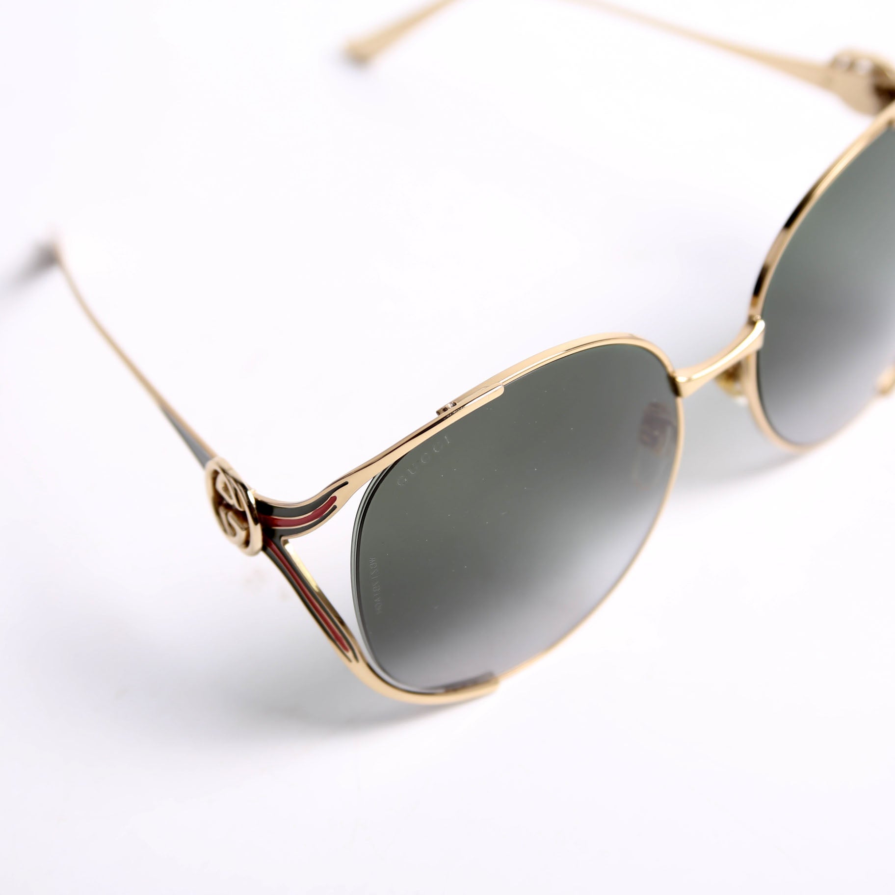 GG0225S Oversized Round Sunglasses Gold/Black