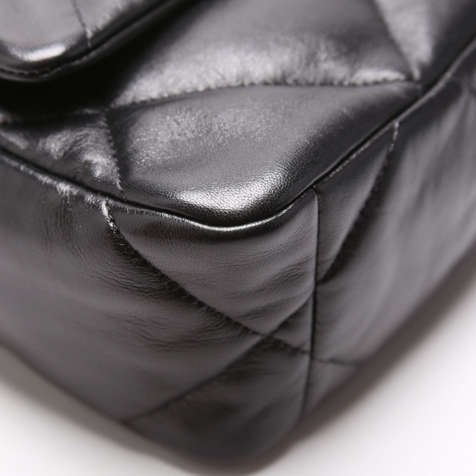 Quilted Lambskin 19 Small Flap RFID Black