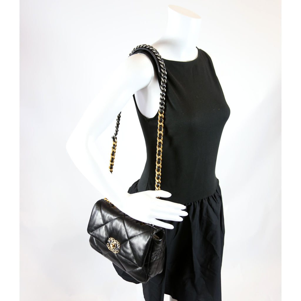 Quilted Lambskin 19 Small Flap RFID Black