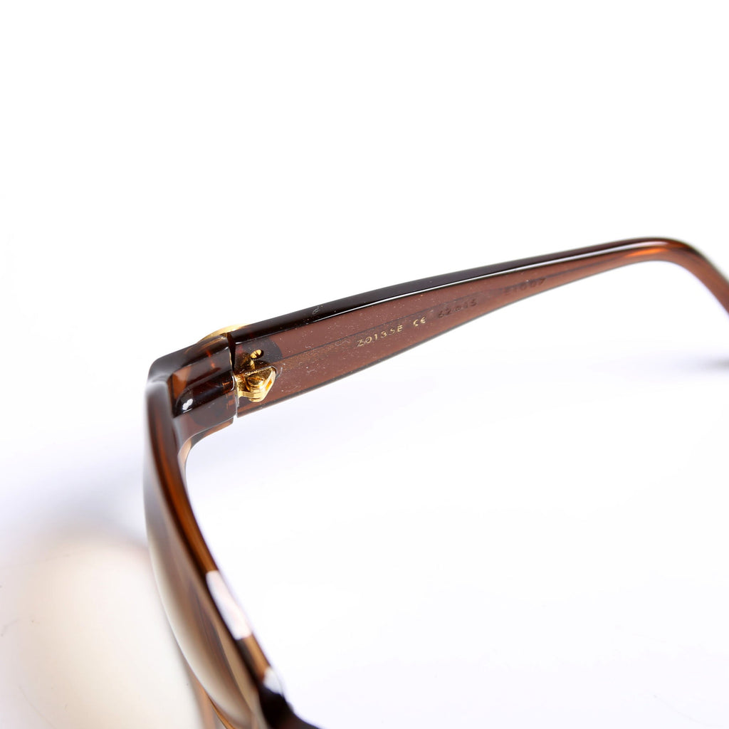 Z0135E Ursula Strass