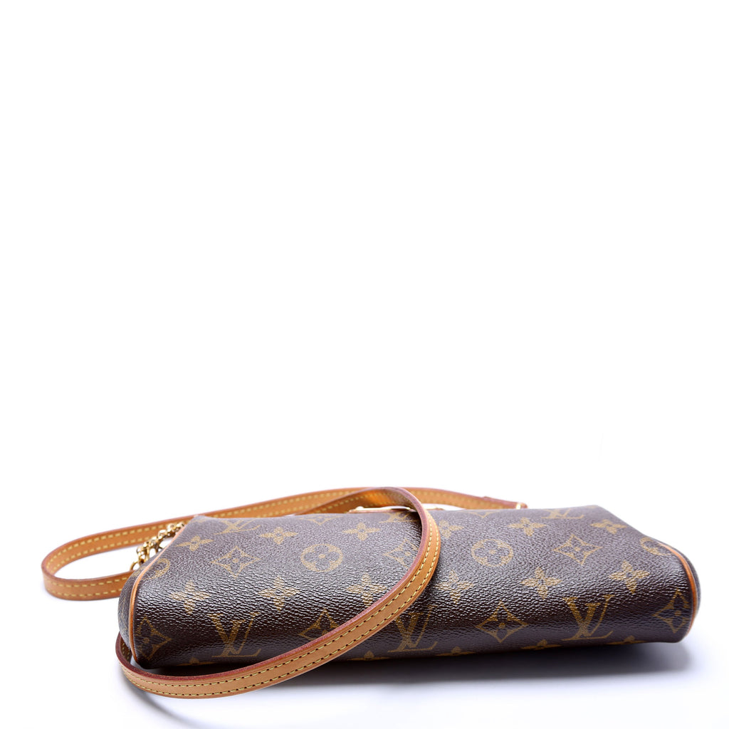 Eva Clutch Monogram