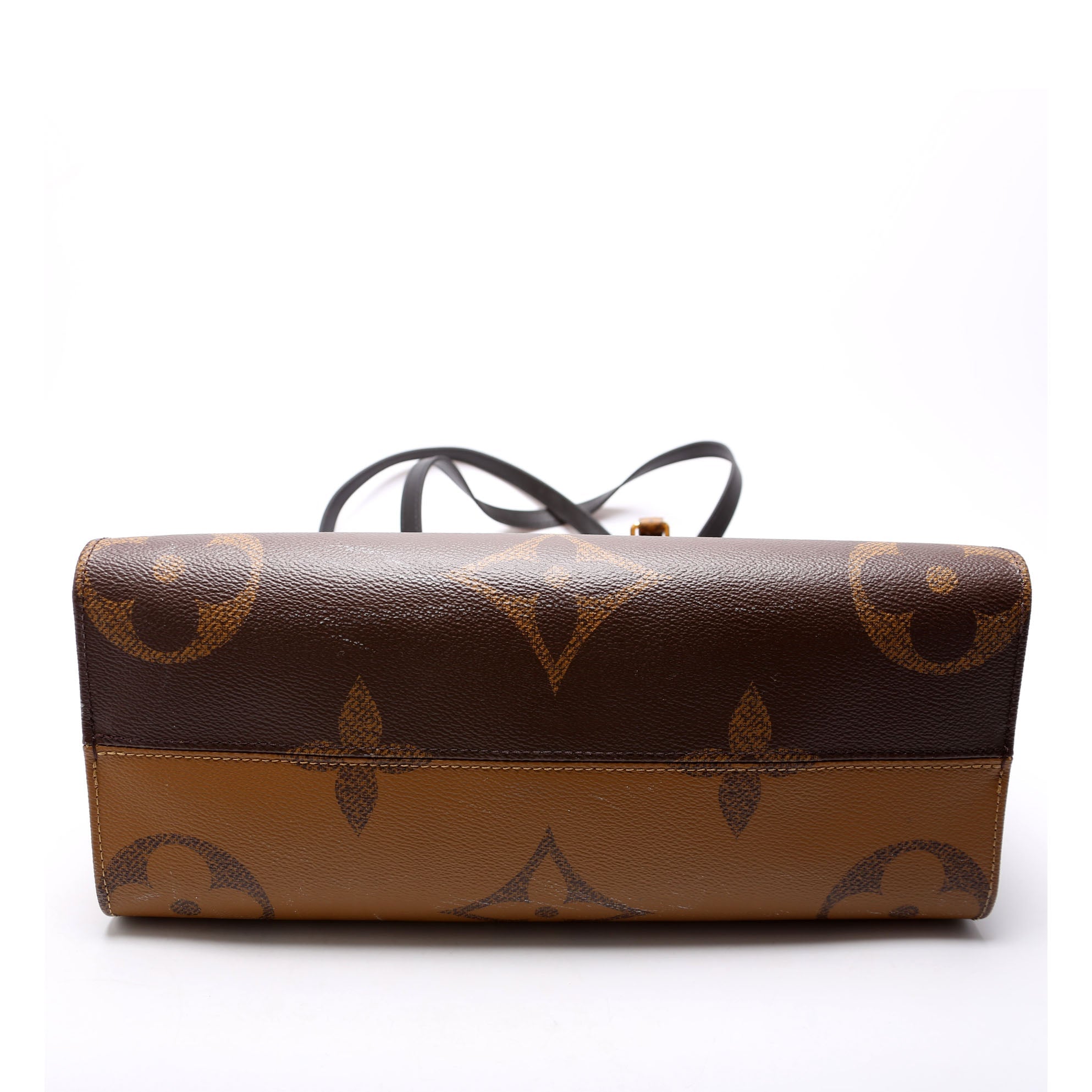 ONTHEGO MM Monogram Reverse