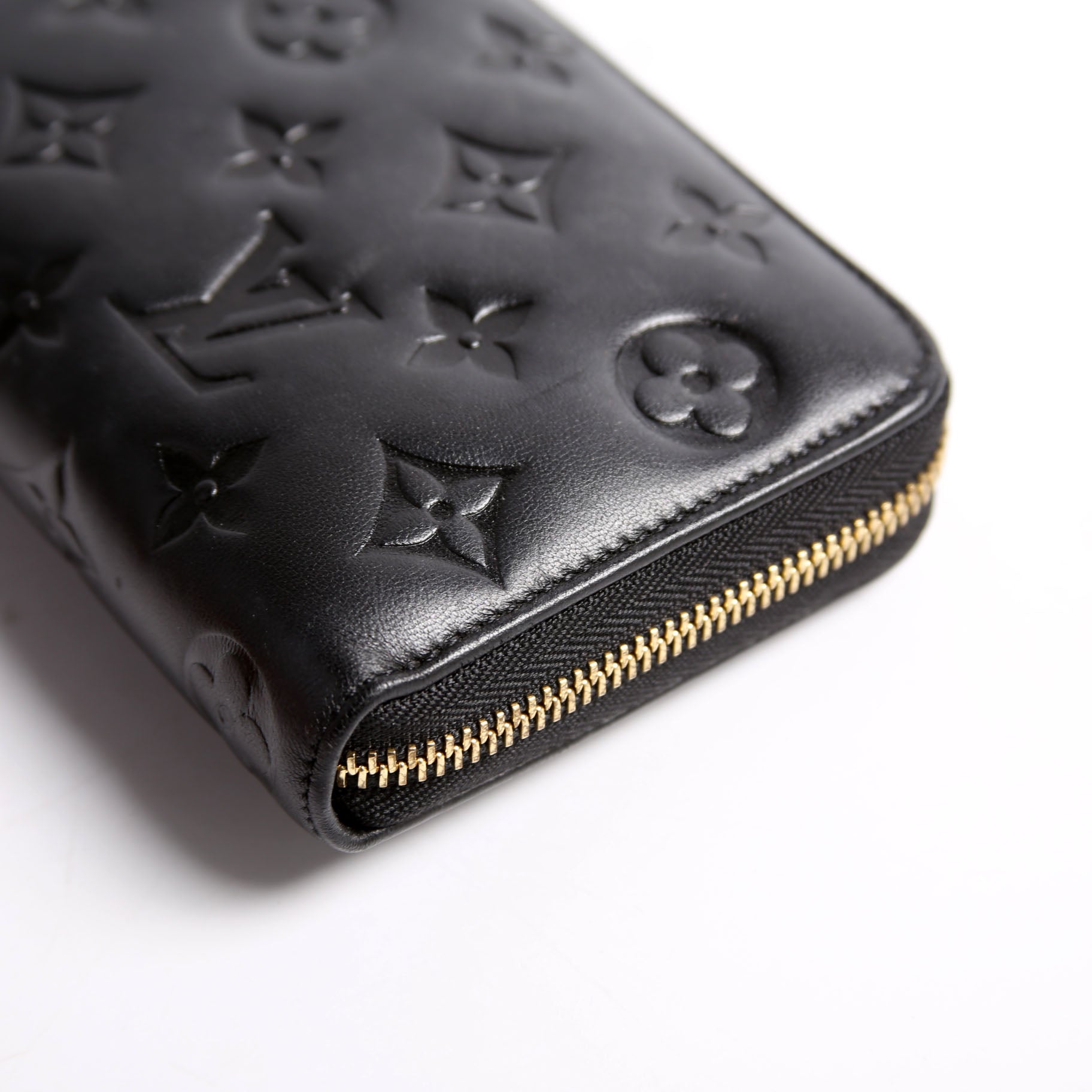 Coussin Zippy Wallet Lambskin Black