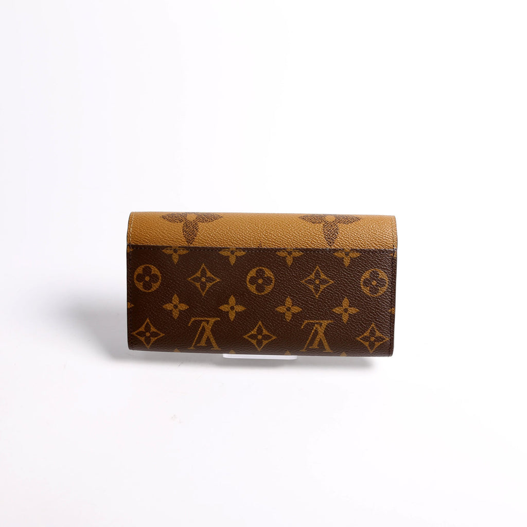 Sarah Wallet Giant Reverse Monogram