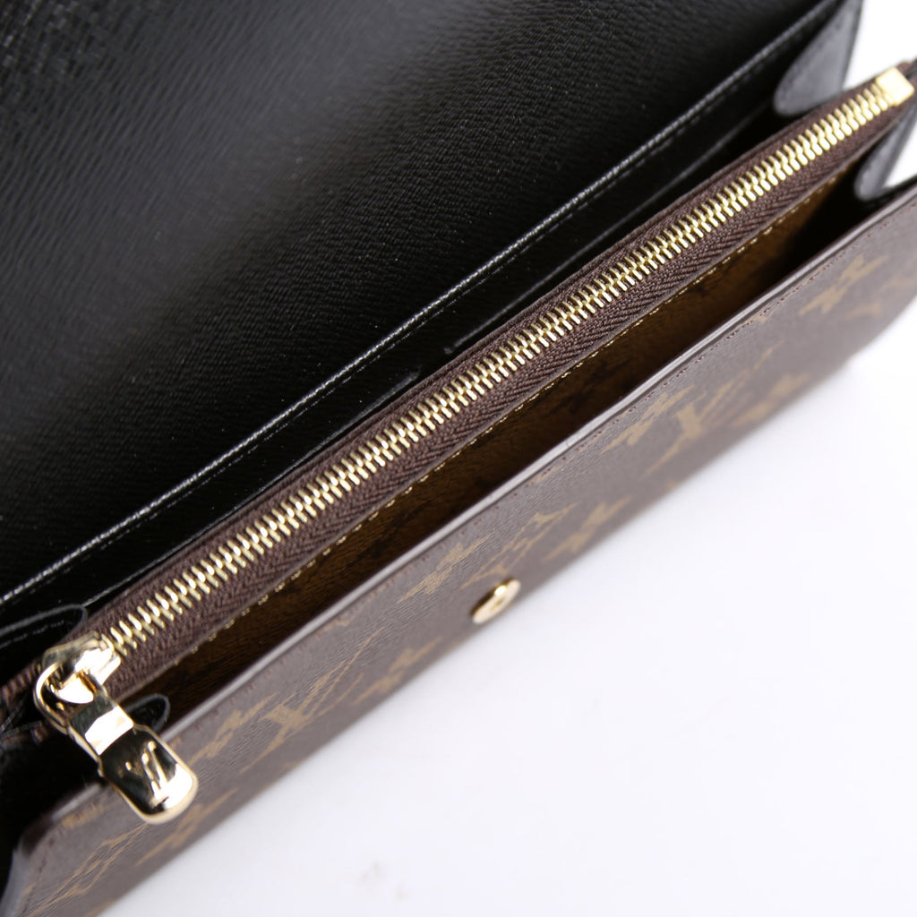 Sarah Wallet Giant Reverse Monogram