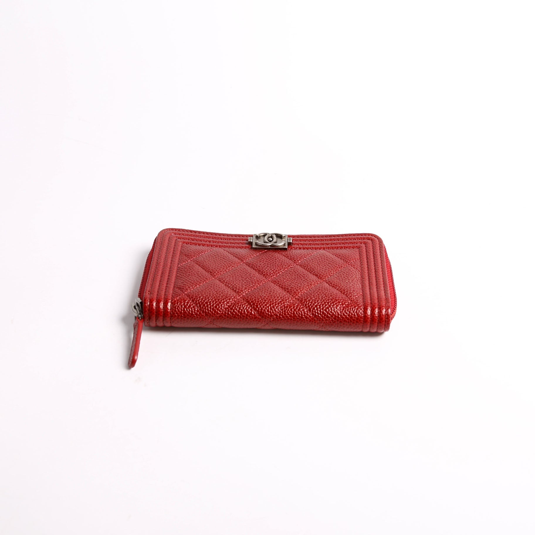 Boy Wallet Zip Around Small Quilted Caviar 20M Red