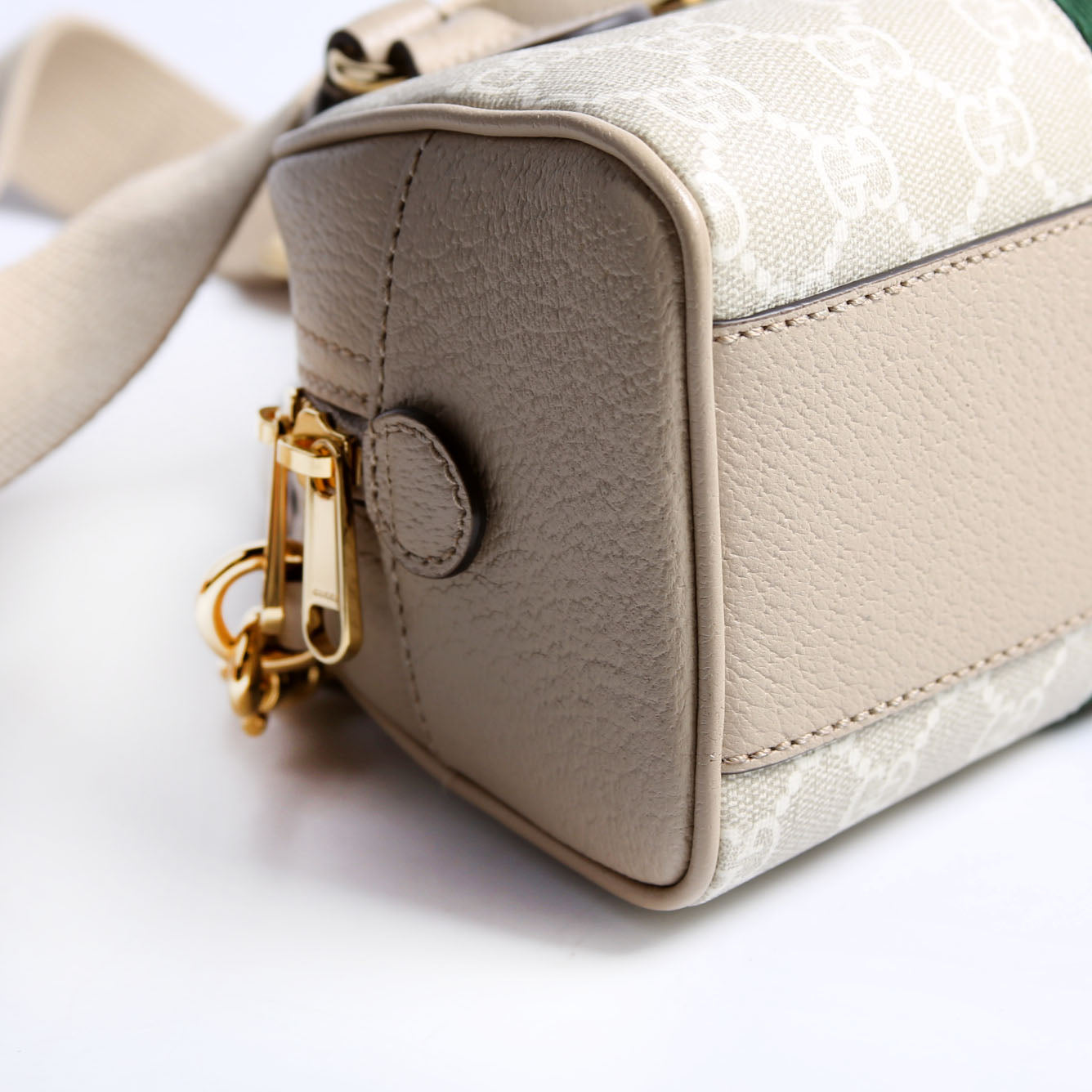 724606 Ophidia TH Bowler Mini GG Supreme Beige