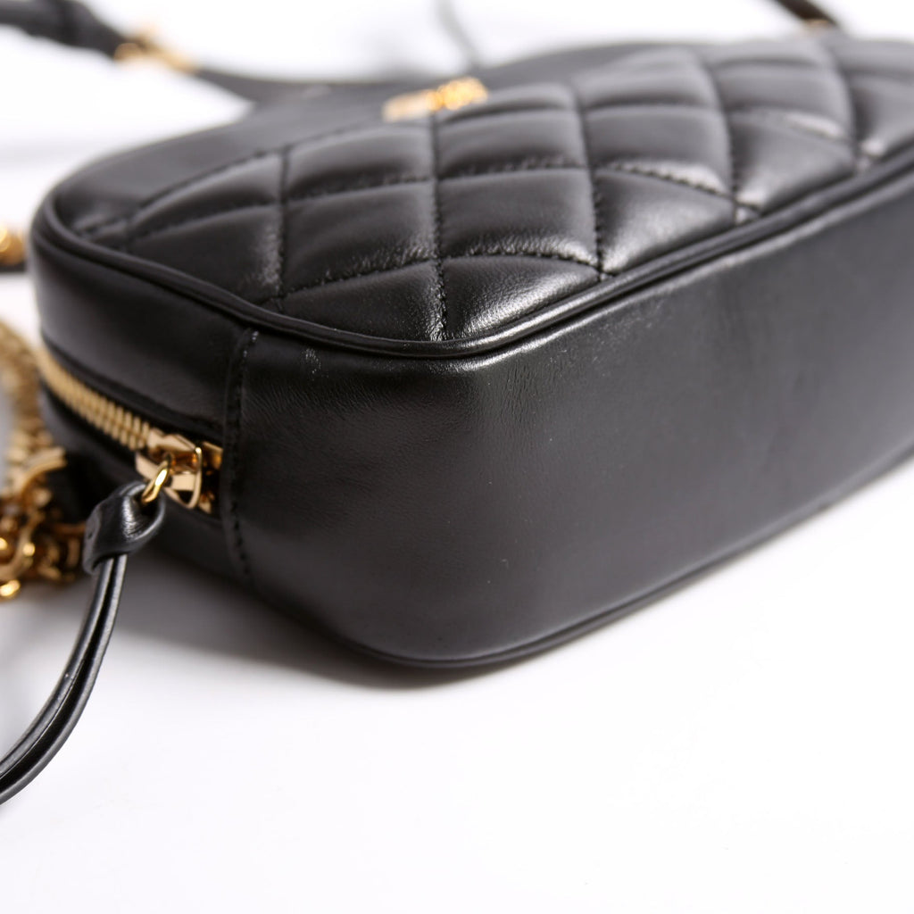La Medusa Quilted Leather Small Camera Bag Black