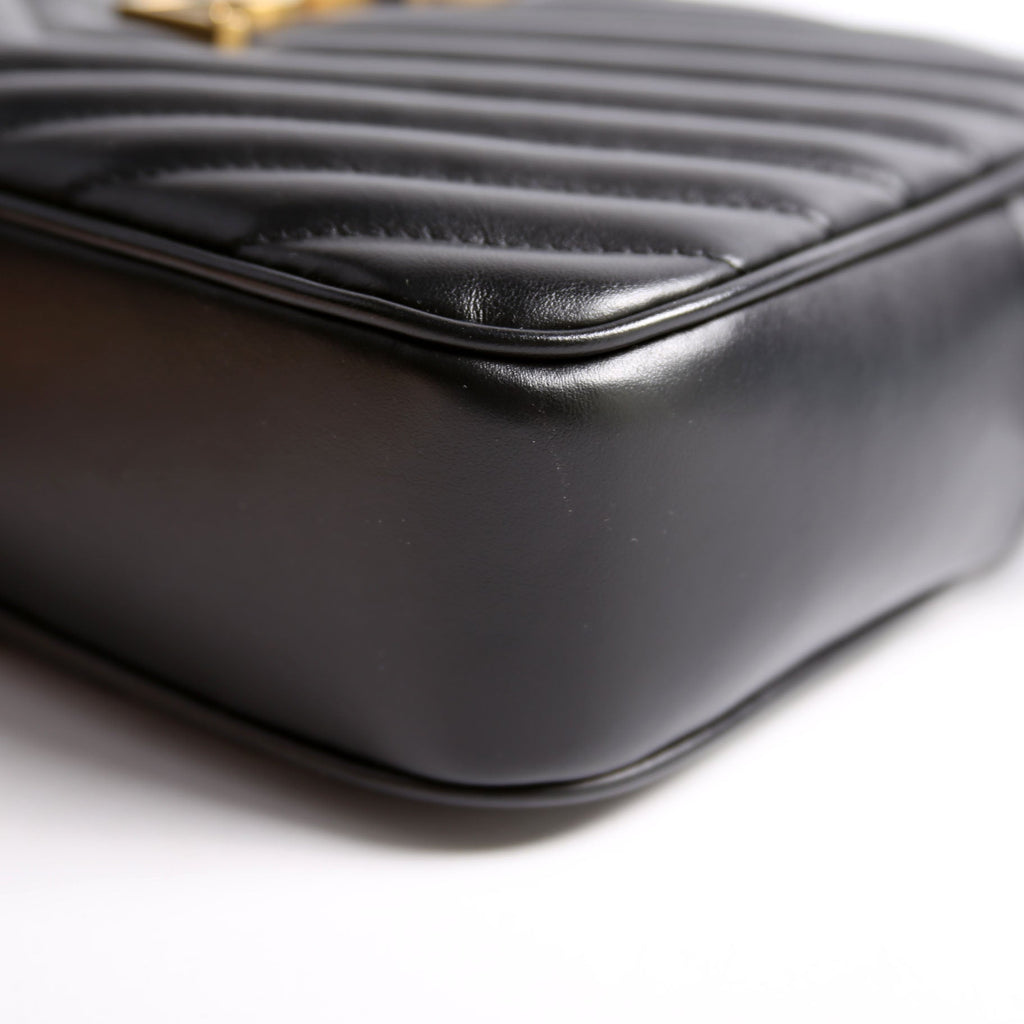 Lou Camera Bag Chevron 715232 Black