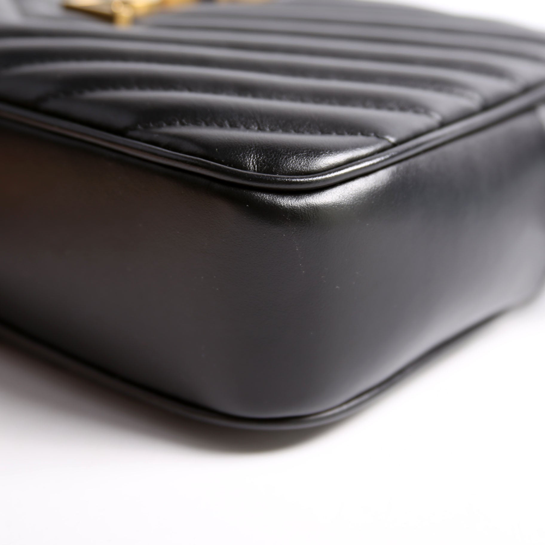 Lou Camera Bag Chevron 715232 Black