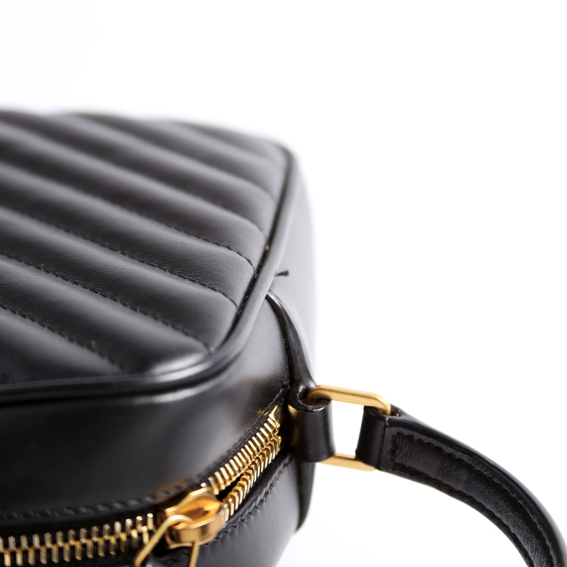 Lou Camera Bag Chevron 715232 Black