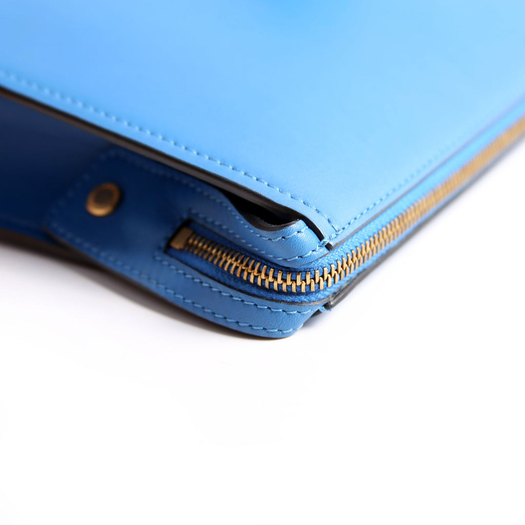 La Medusa Large Wristlet Pouch Blue