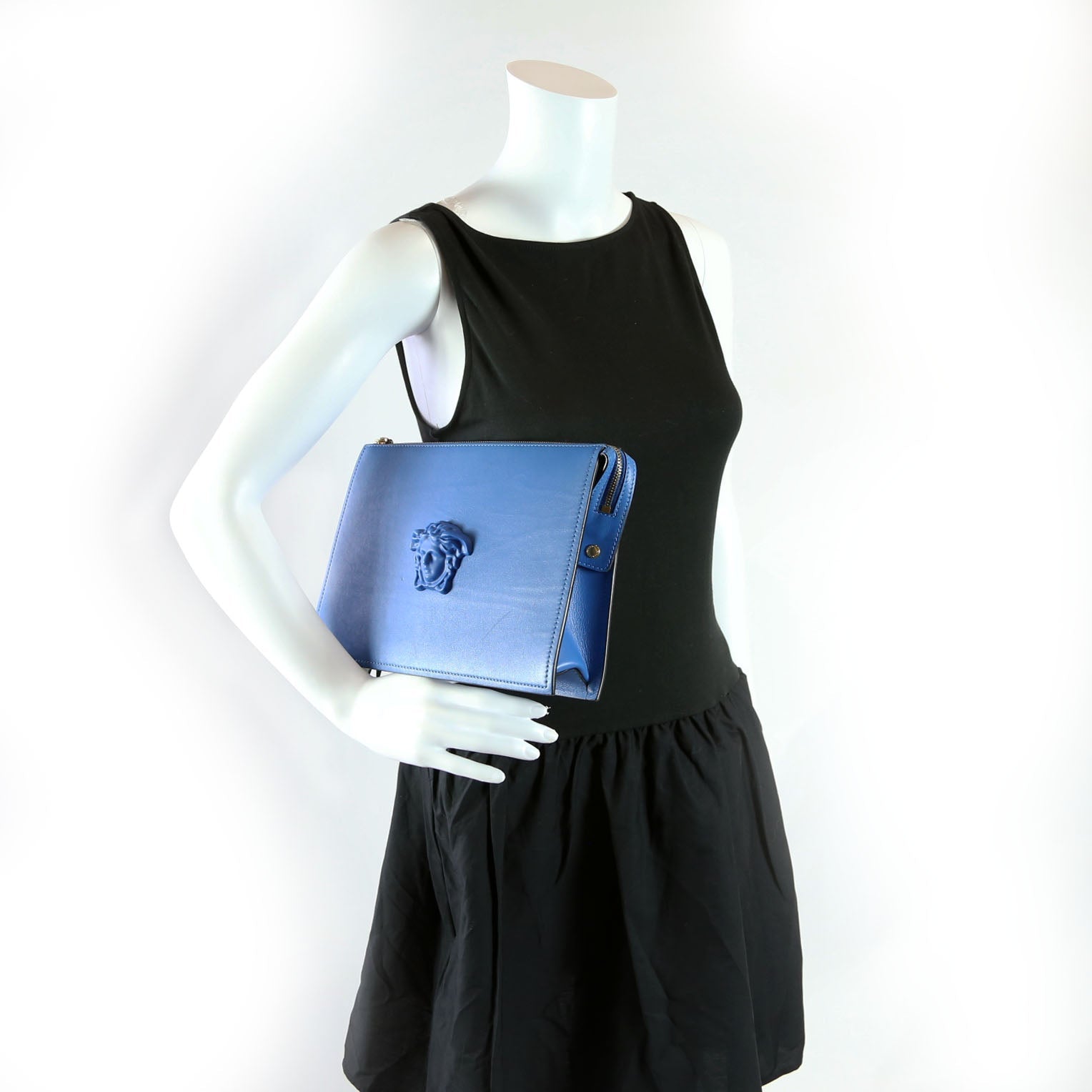 La Medusa Large Wristlet Pouch Blue
