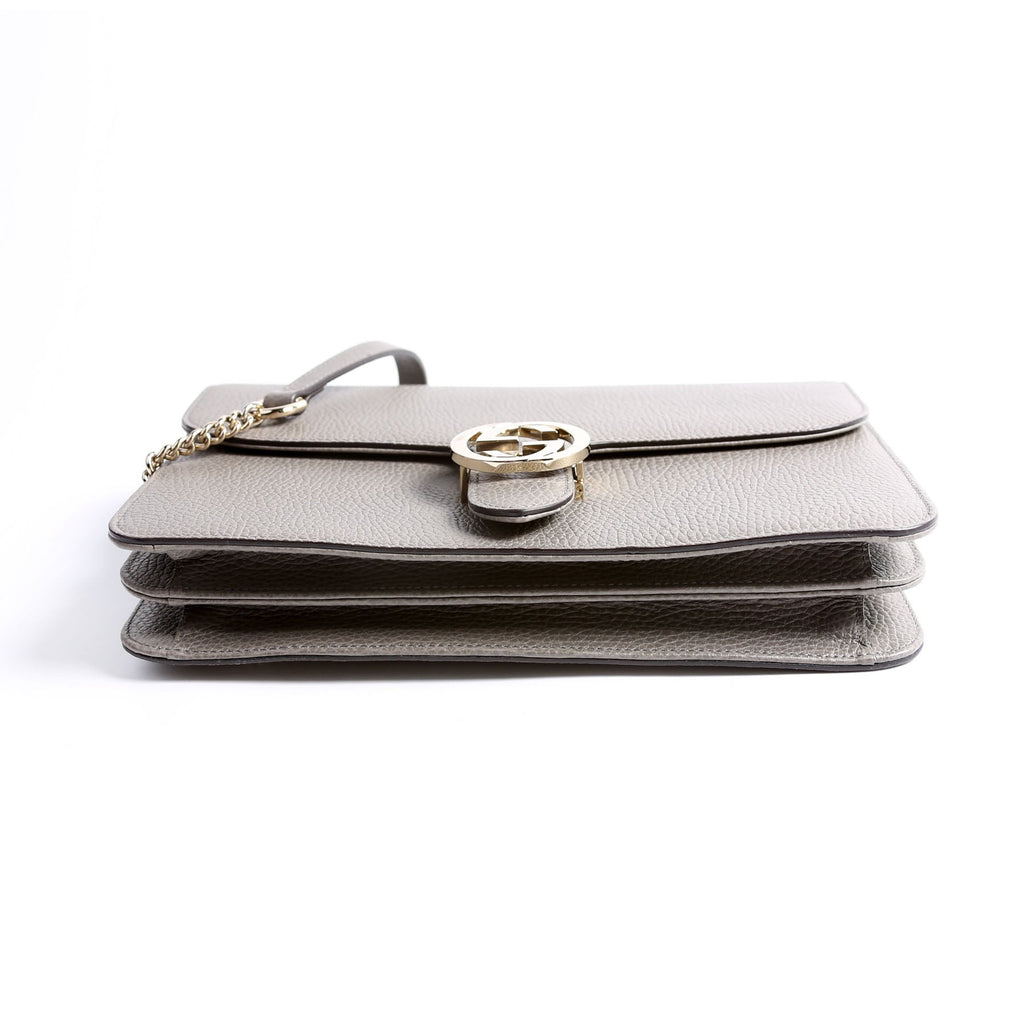 510303 Interlocking GG Shoulder Grey