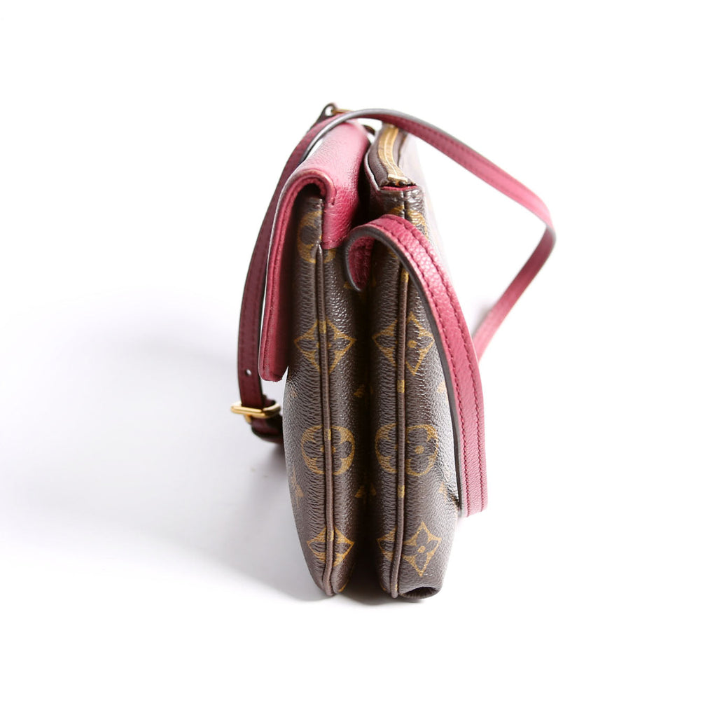 Pochette Twice Monogram Berry