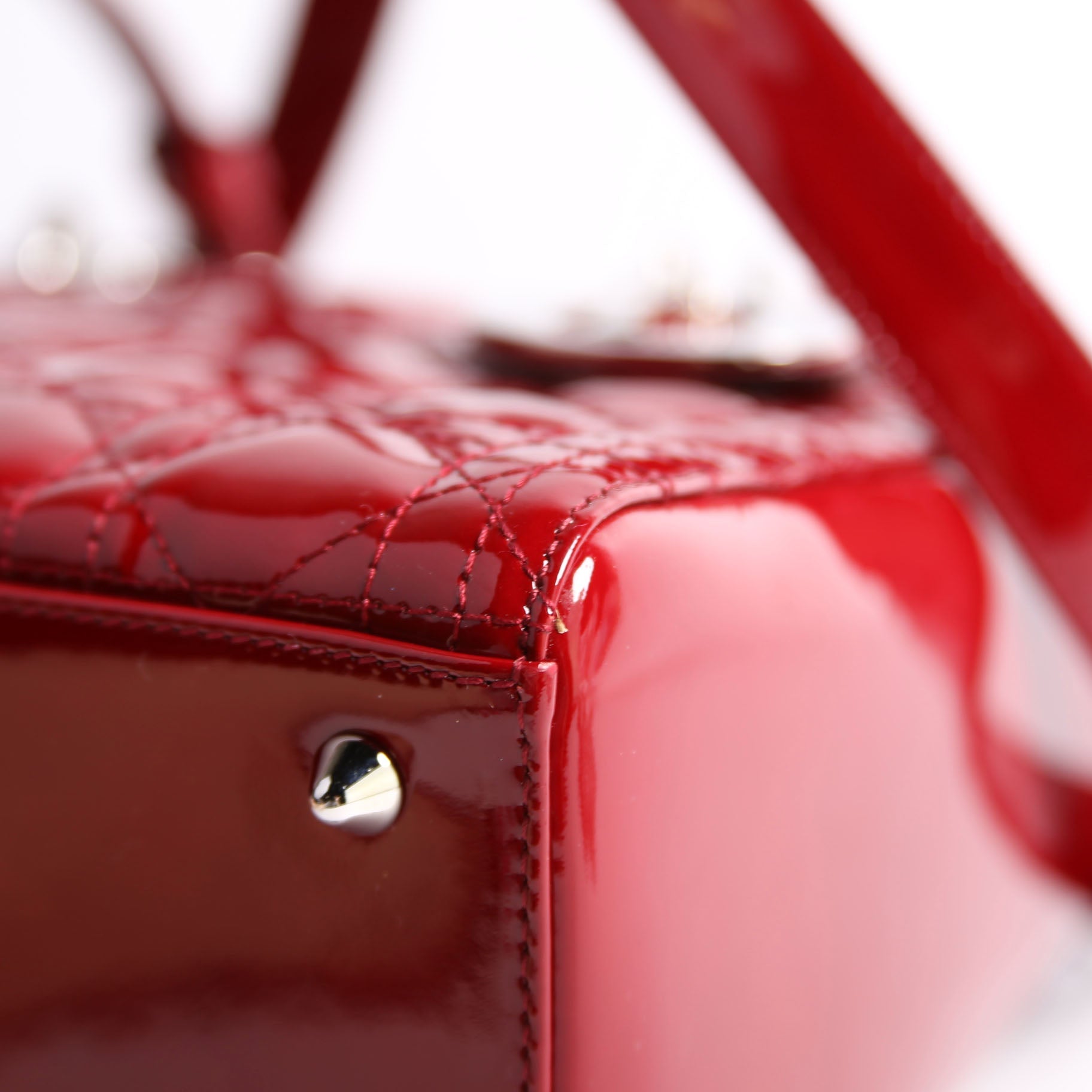 Lady Dior Medium Patent Red