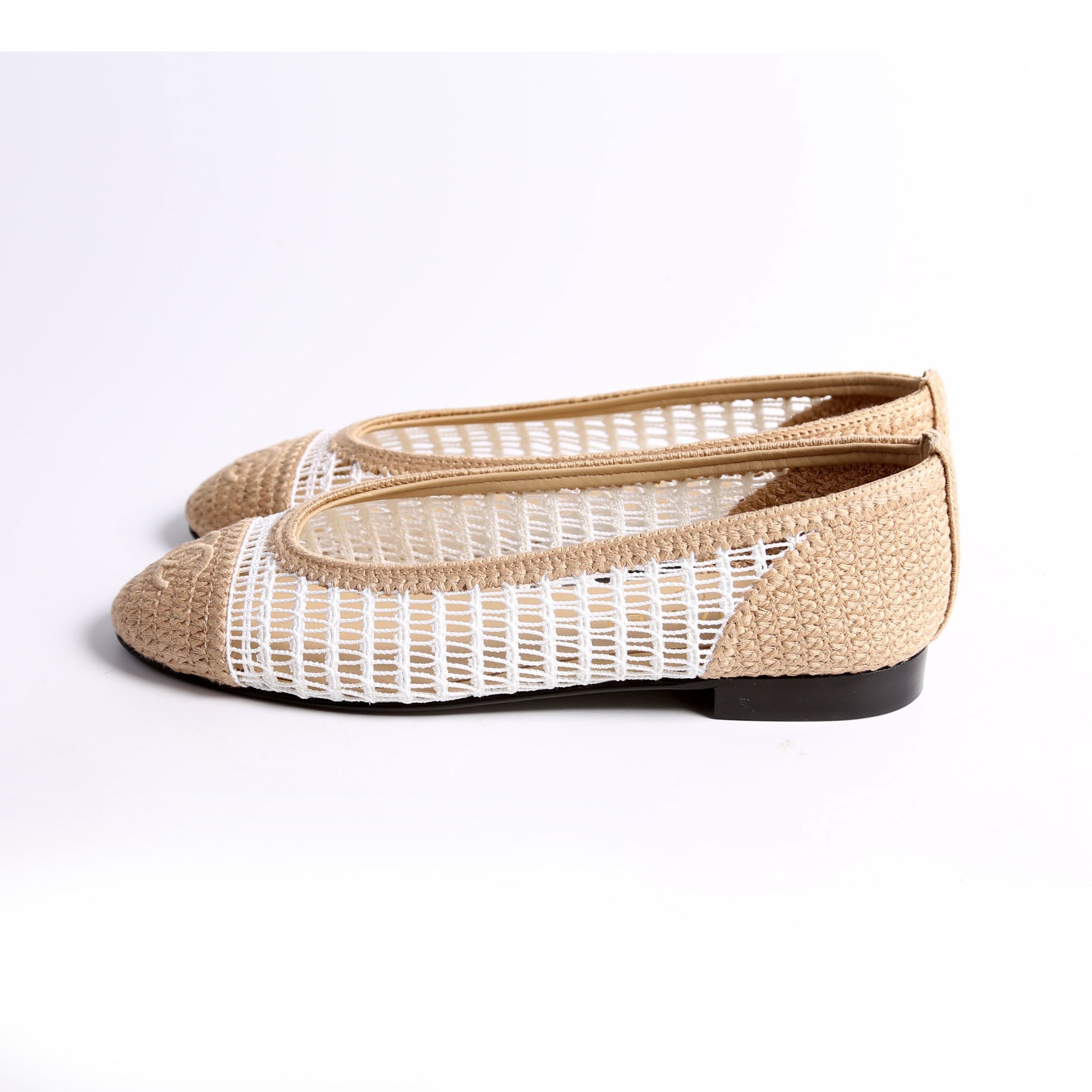 CC Cap Toe Ballet Flats Size 36.5 White/Beige