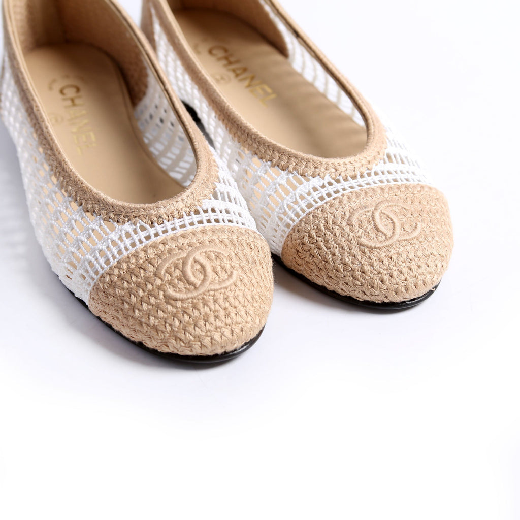 CC Cap Toe Ballet Flats Size 36.5 White/Beige