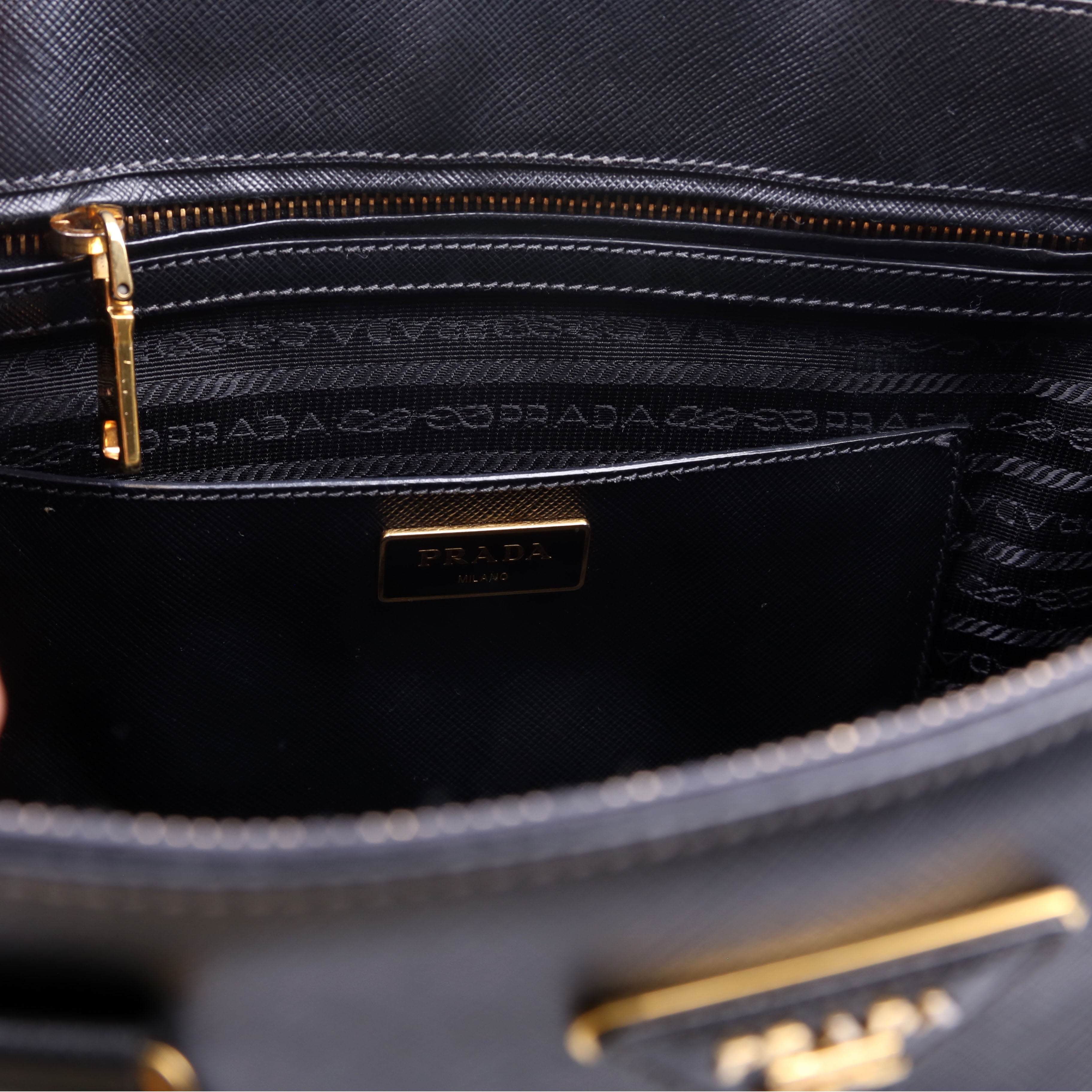 Saffiano Galleria Medium Black