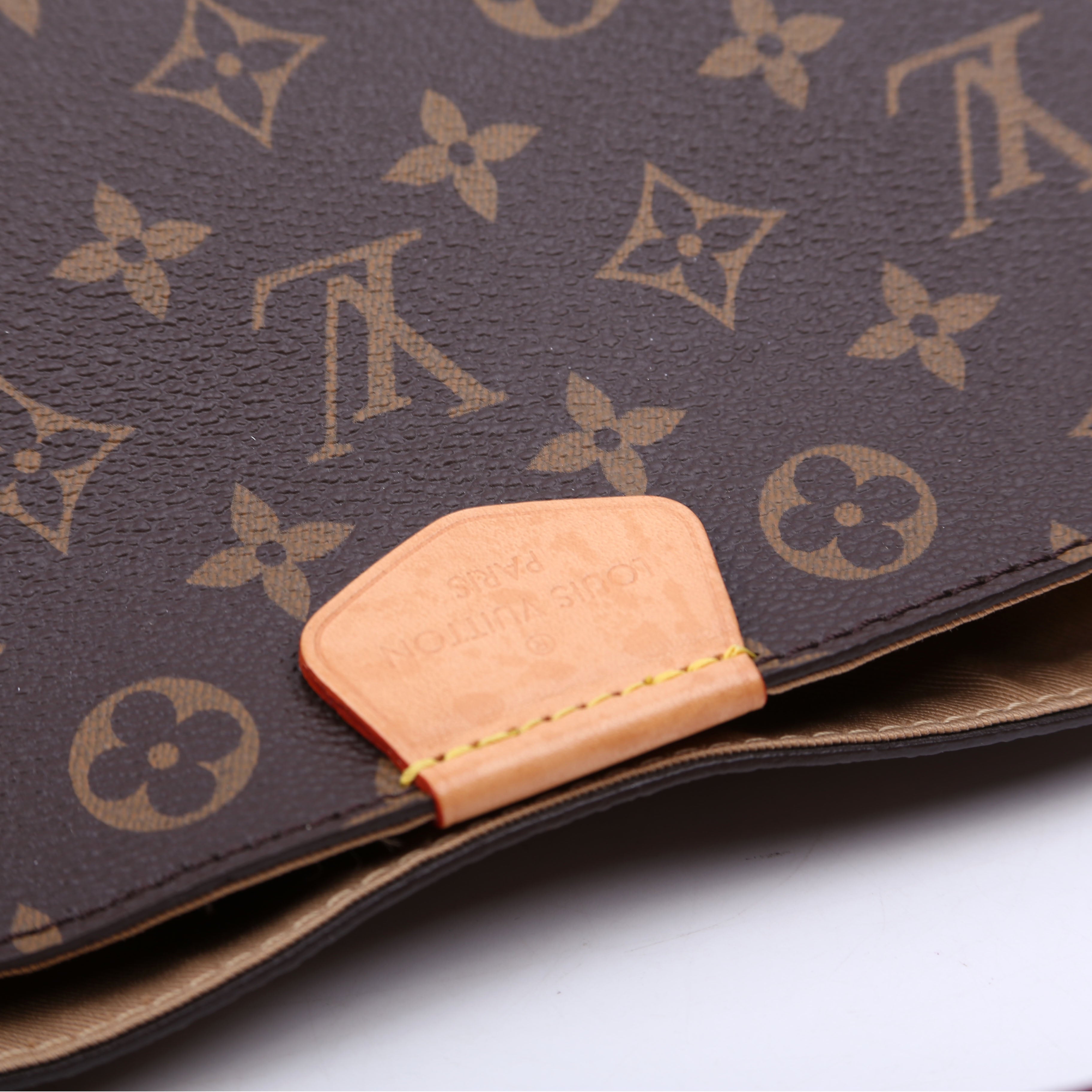 Graceful PM Monogram