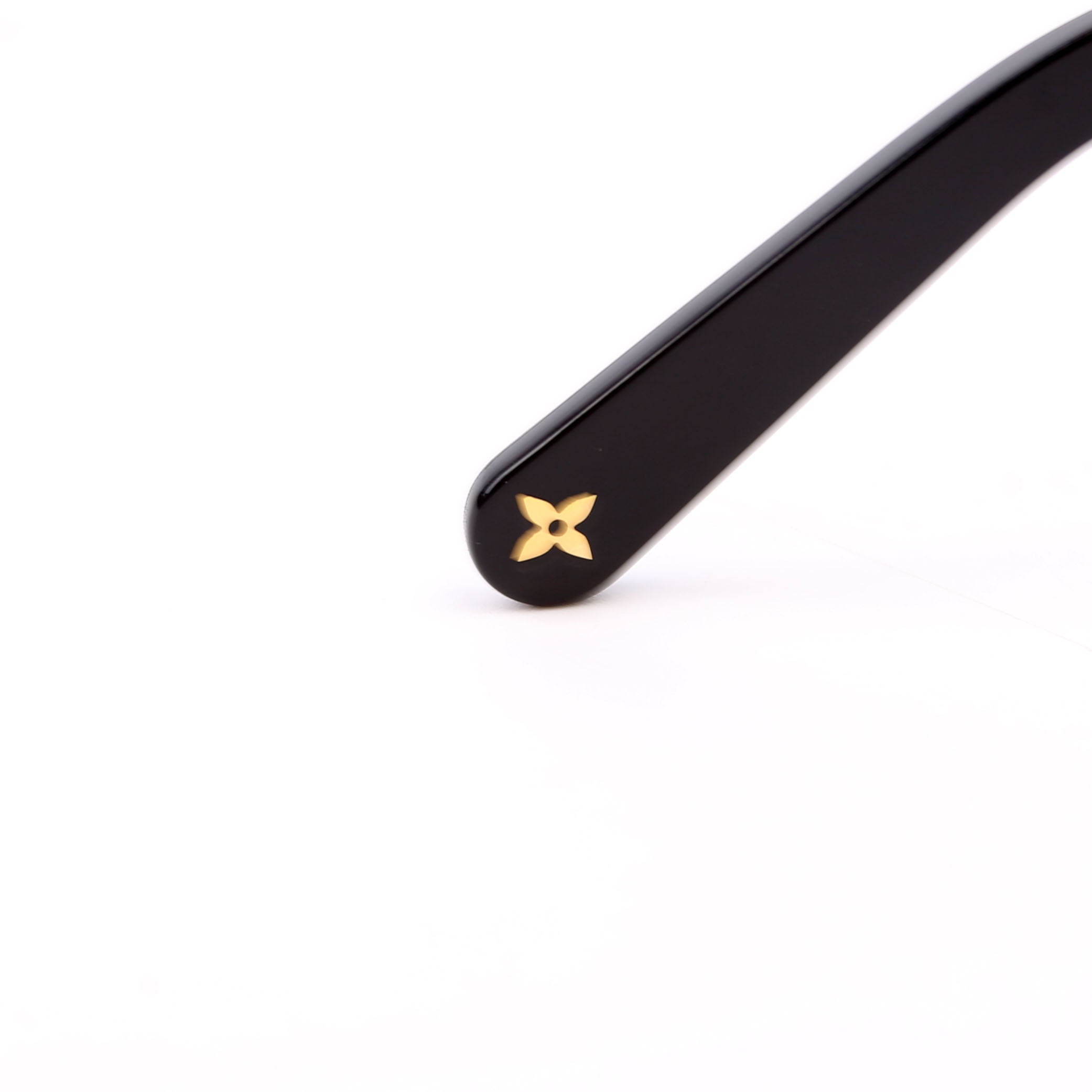 Z1566W Link PM Square Sunglasses