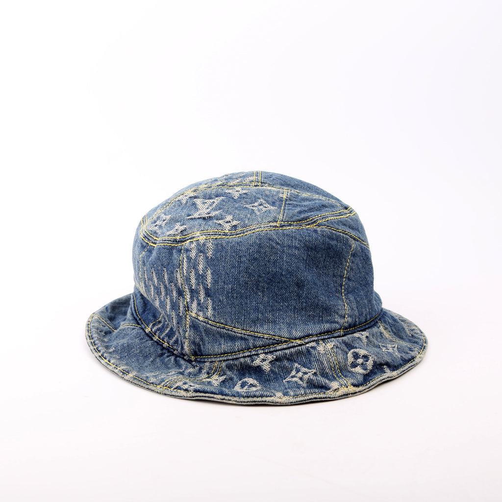 X Nigo Giant Damier Waves Bucket Size Medium