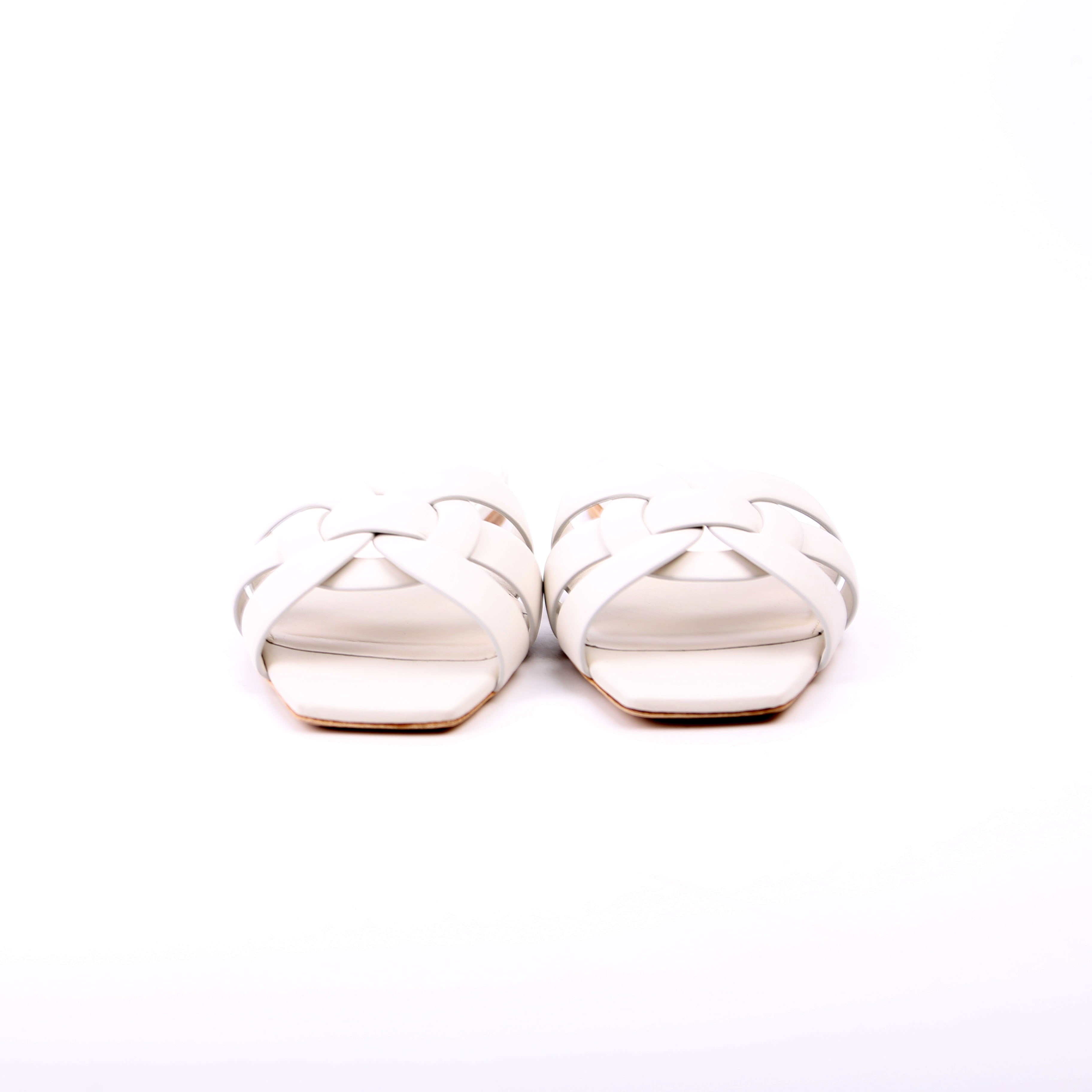 Tribute Flat Mules Size 38.5 White
