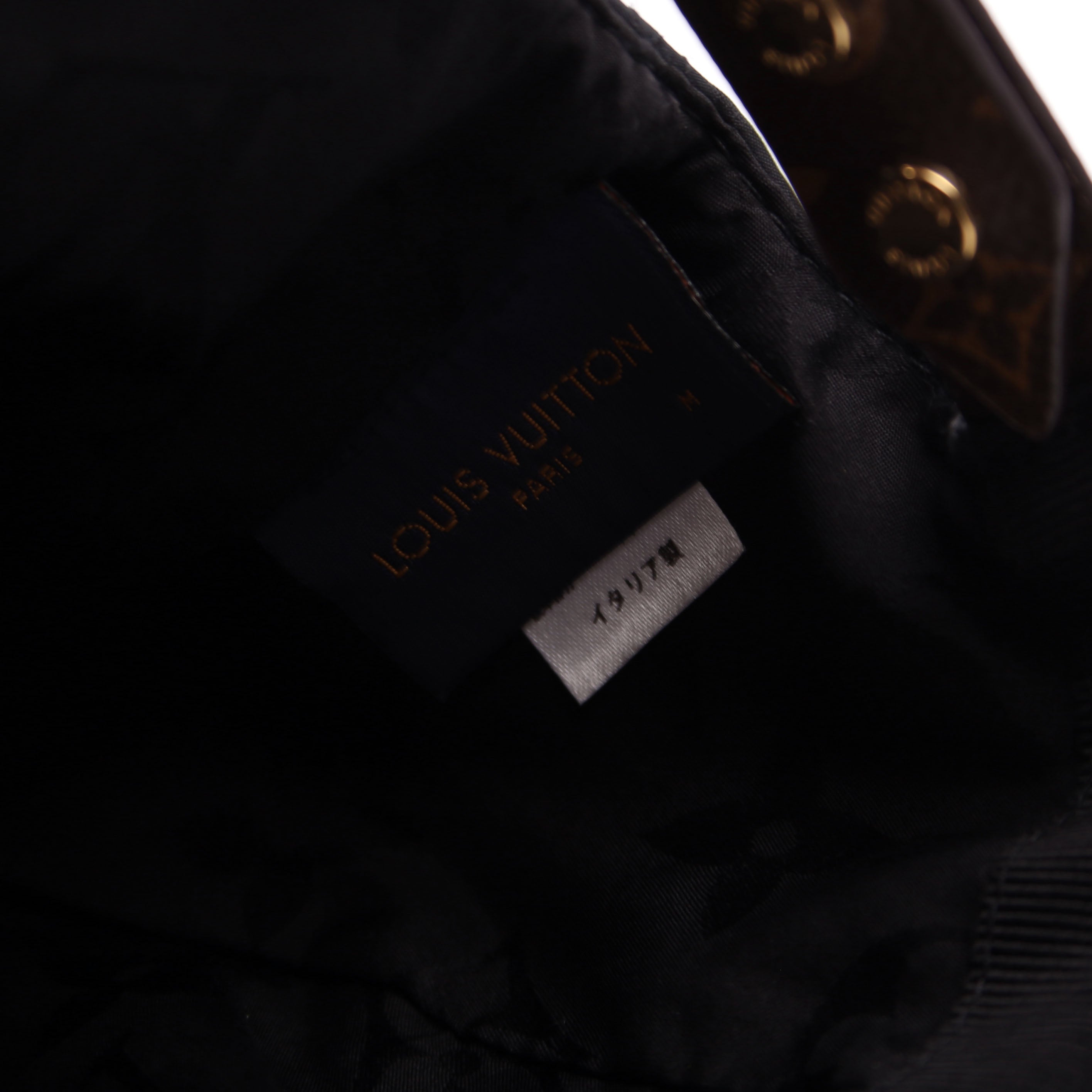 LV Get Ready Cap Nylon/Monogram Size Medium Black