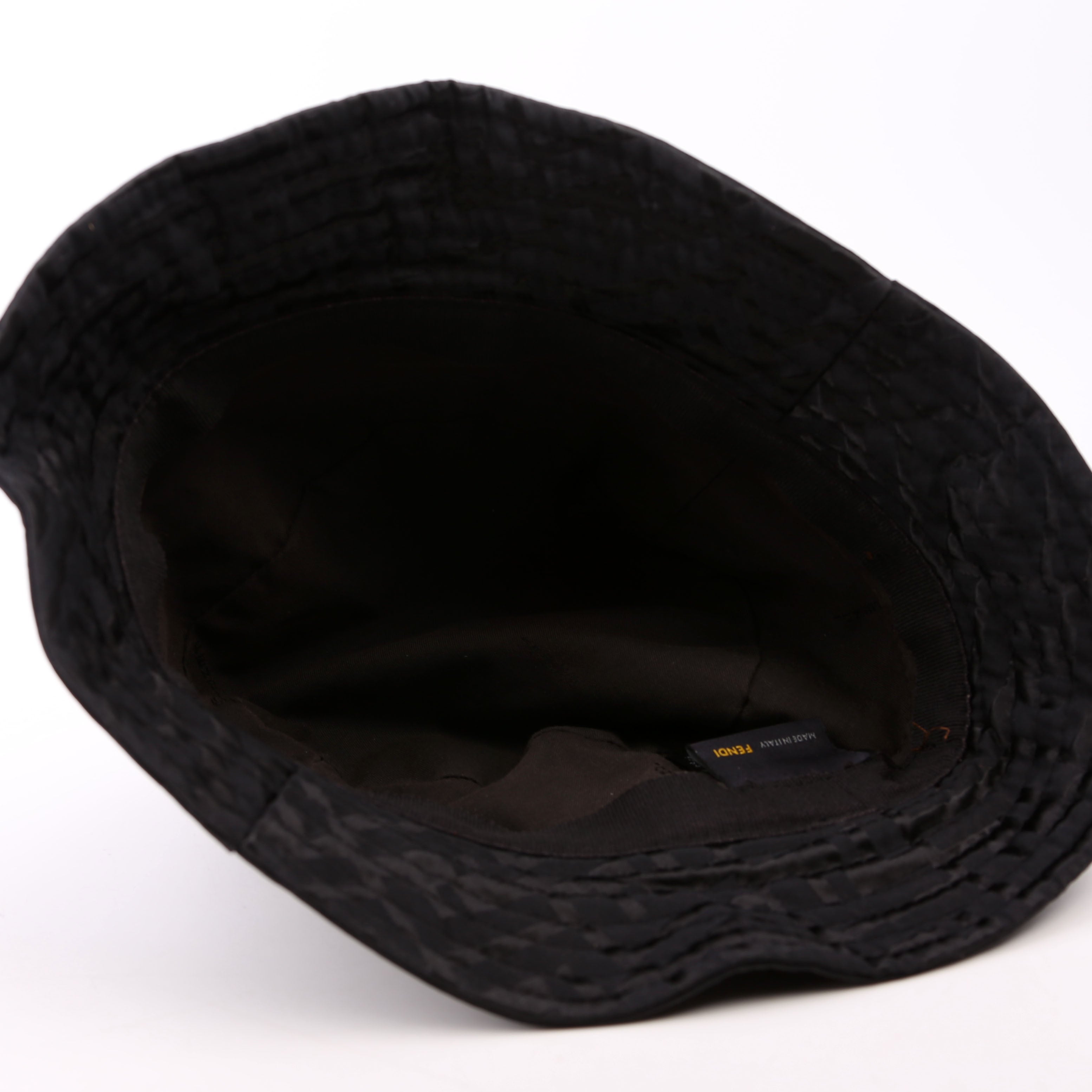 FF Zucca Bucket Size Medium Vintage Black
