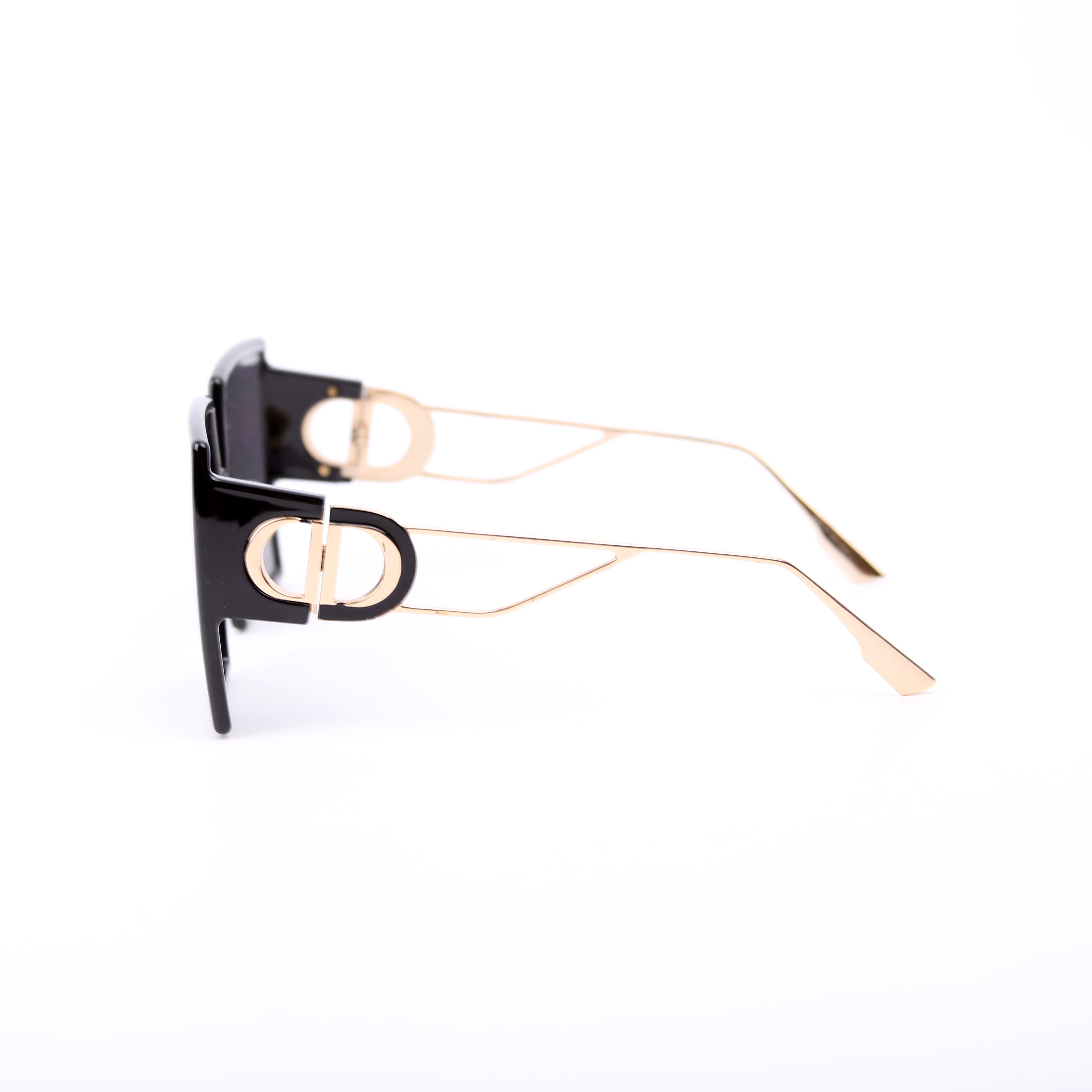 30 Montaigne Square Sunglasses