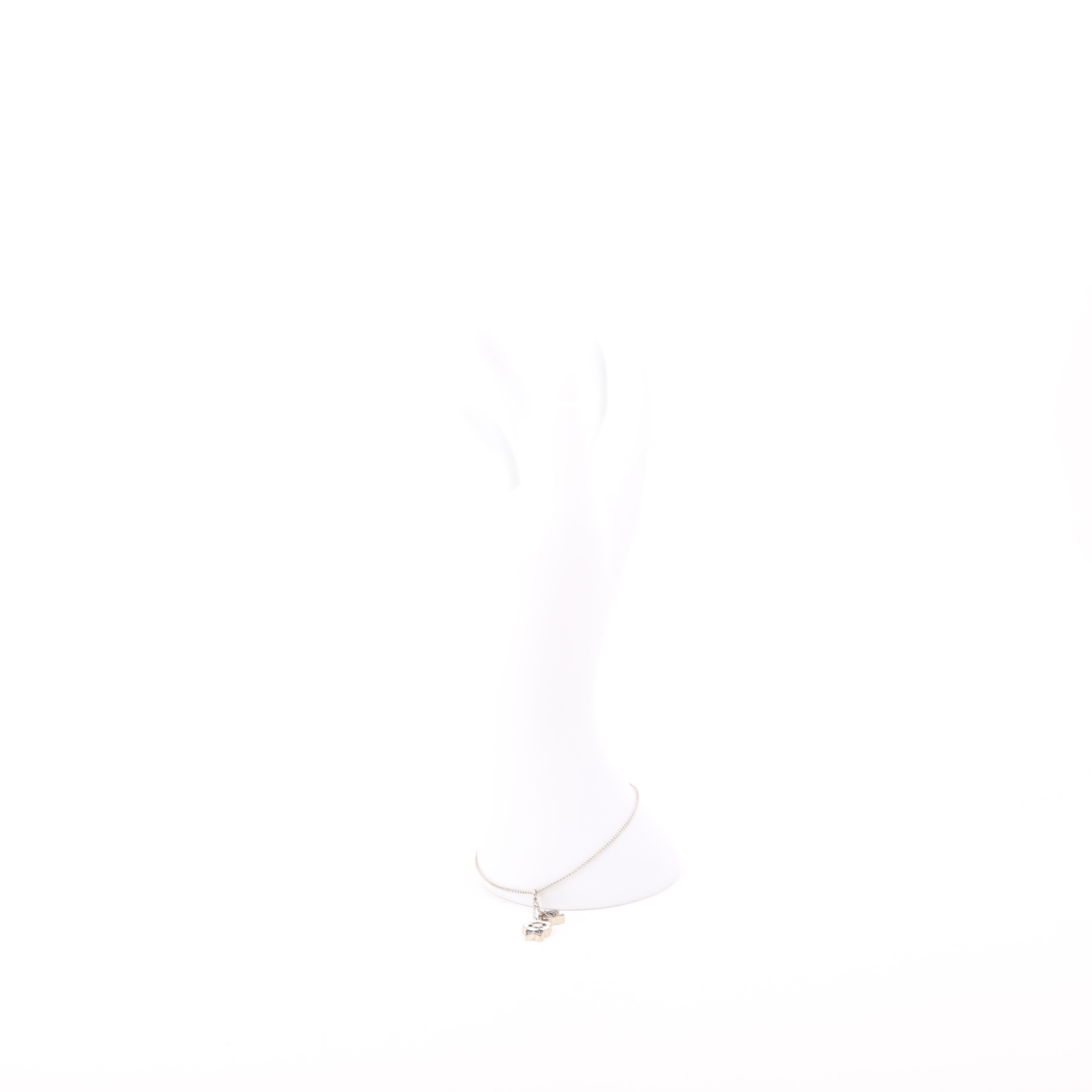 Coco Camelia Dainty Bracelet